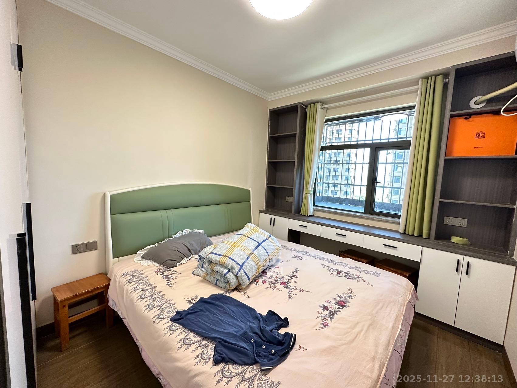 嘉雨东苑 3室2厅2卫 4500.0元/月 嘉雨东苑 3室2厅2卫 4500.0元/月室内图