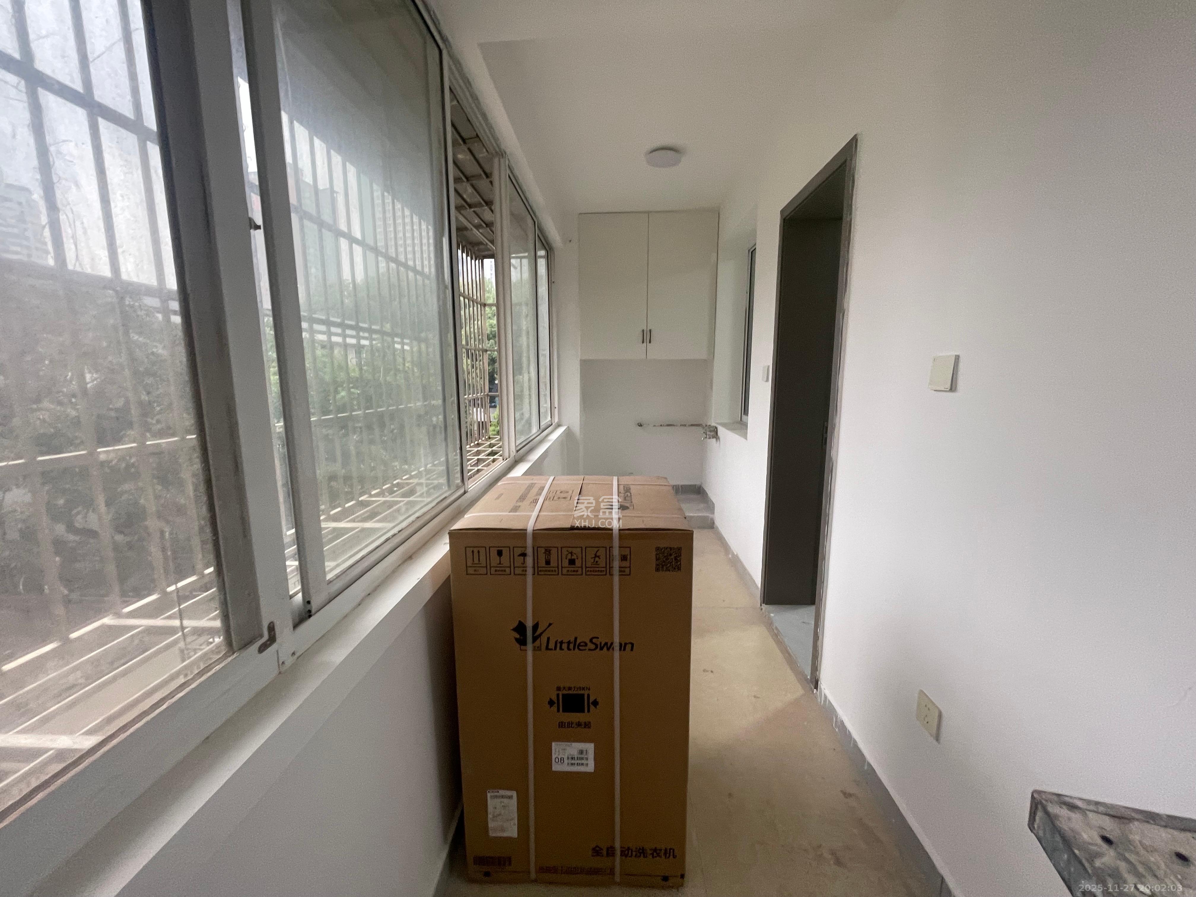 十五中单位宿舍 1室0厅0卫 2000.0元/月 十五中单位宿舍 1室0厅0卫 2000.0元/月室内图