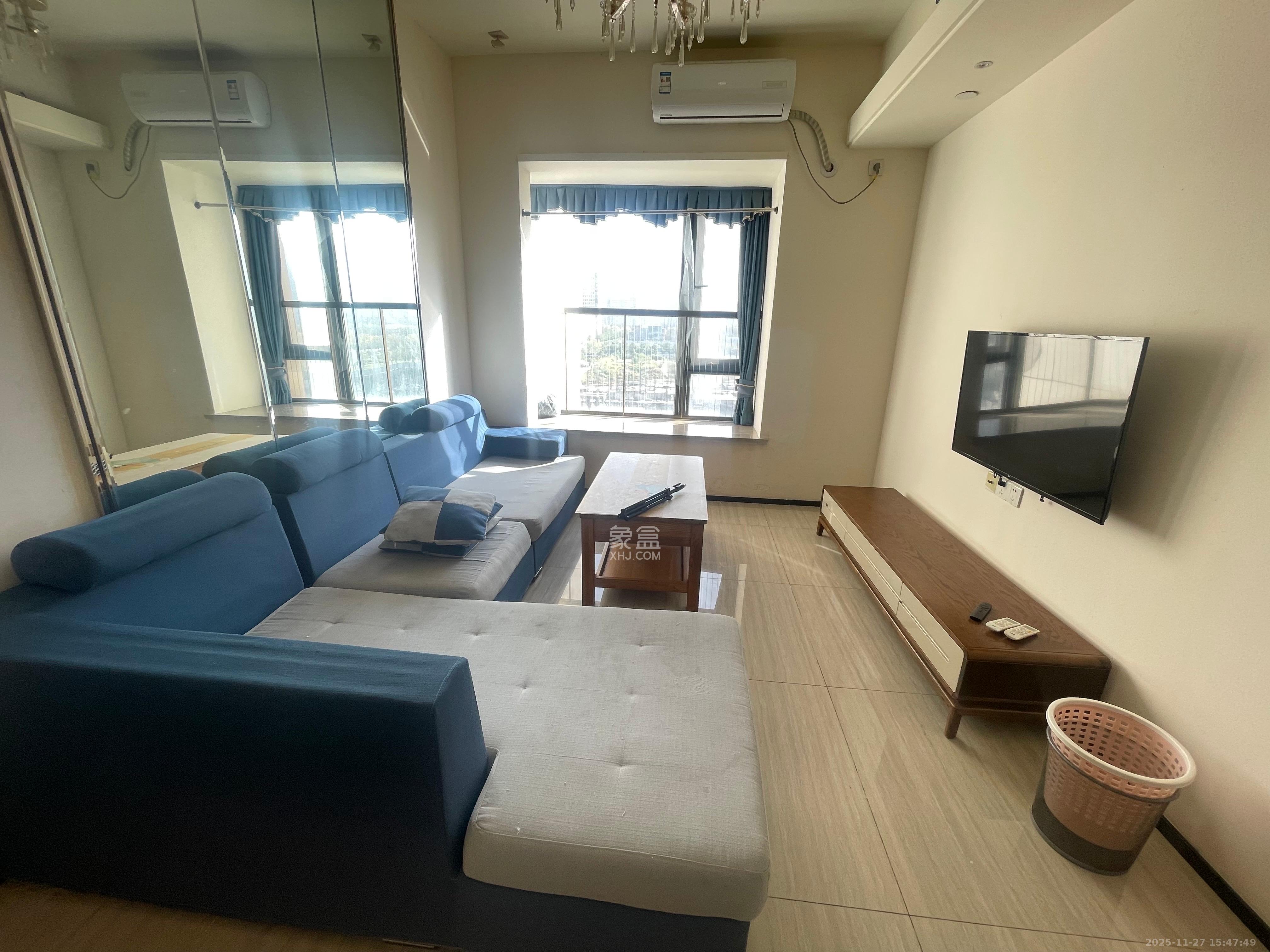 恒大国际广场  1室1厅1卫    2000.0元/月