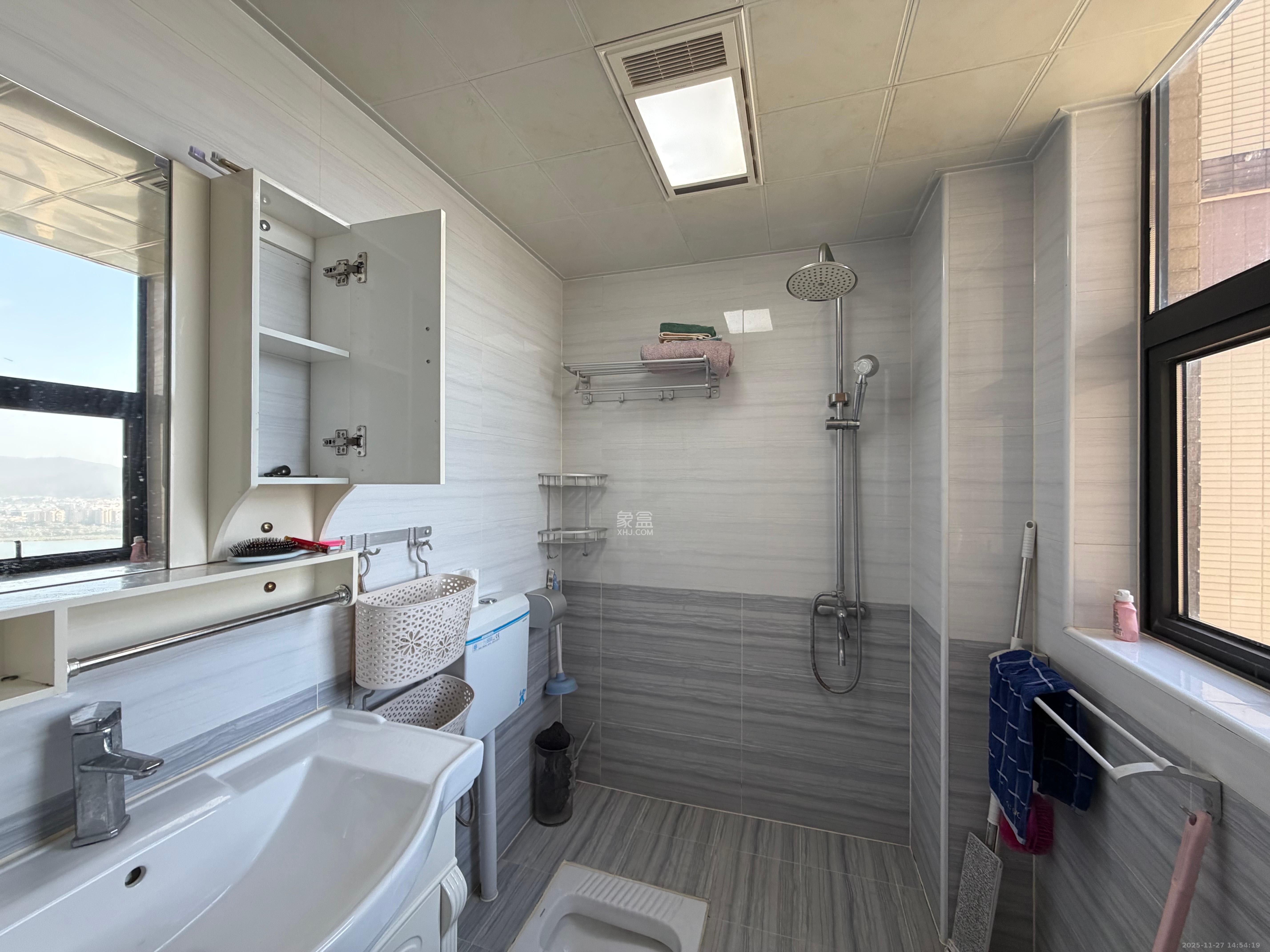 乾城(兴旺乾城) 3室2厅1卫 2600.0元/月 乾城(兴旺乾城) 3室2厅1卫 2600.0元/月室内图