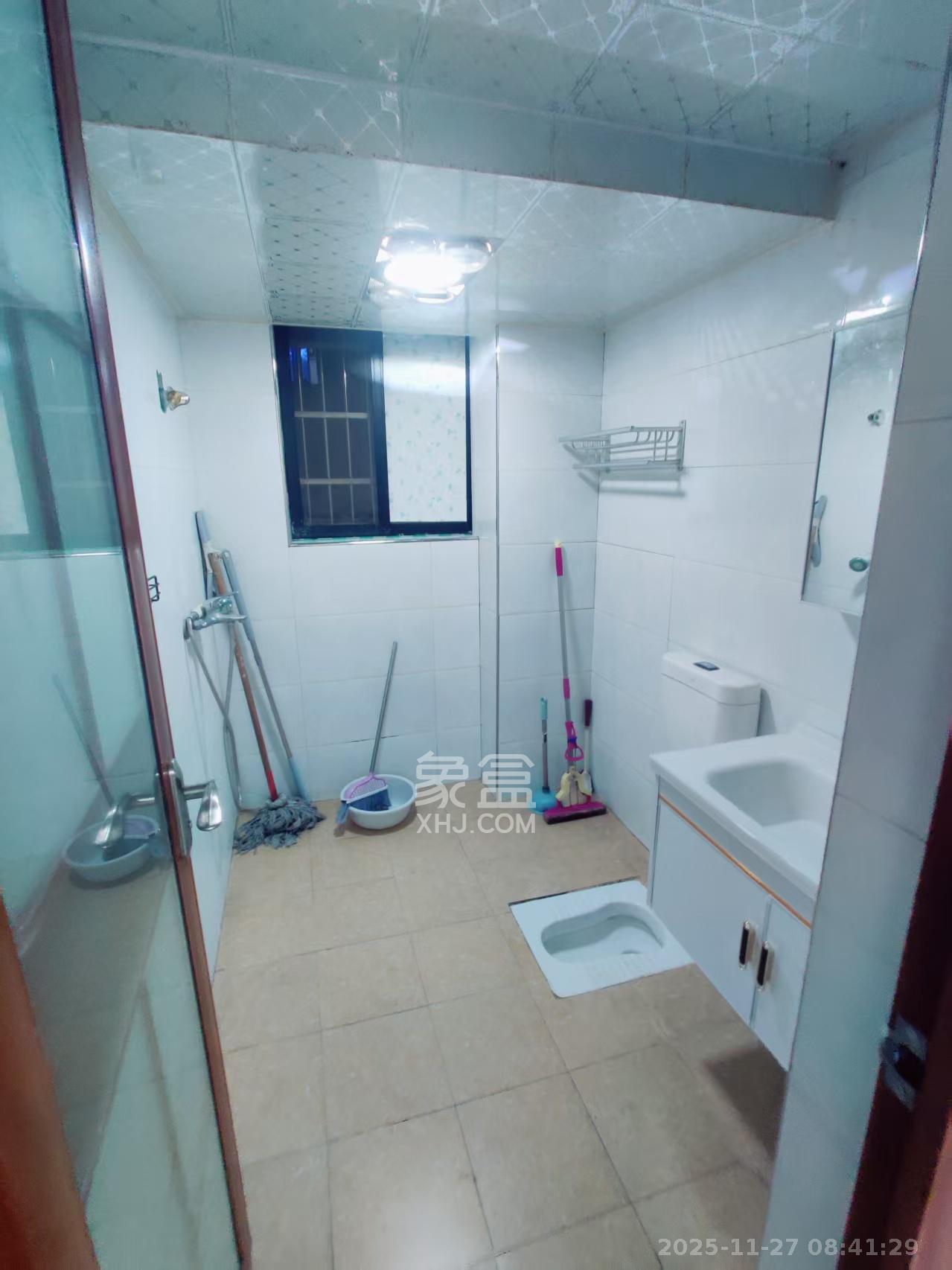 金富星城 3室2厅1卫 1500.0元/月 金富星城 3室2厅1卫 1500.0元/月室内图