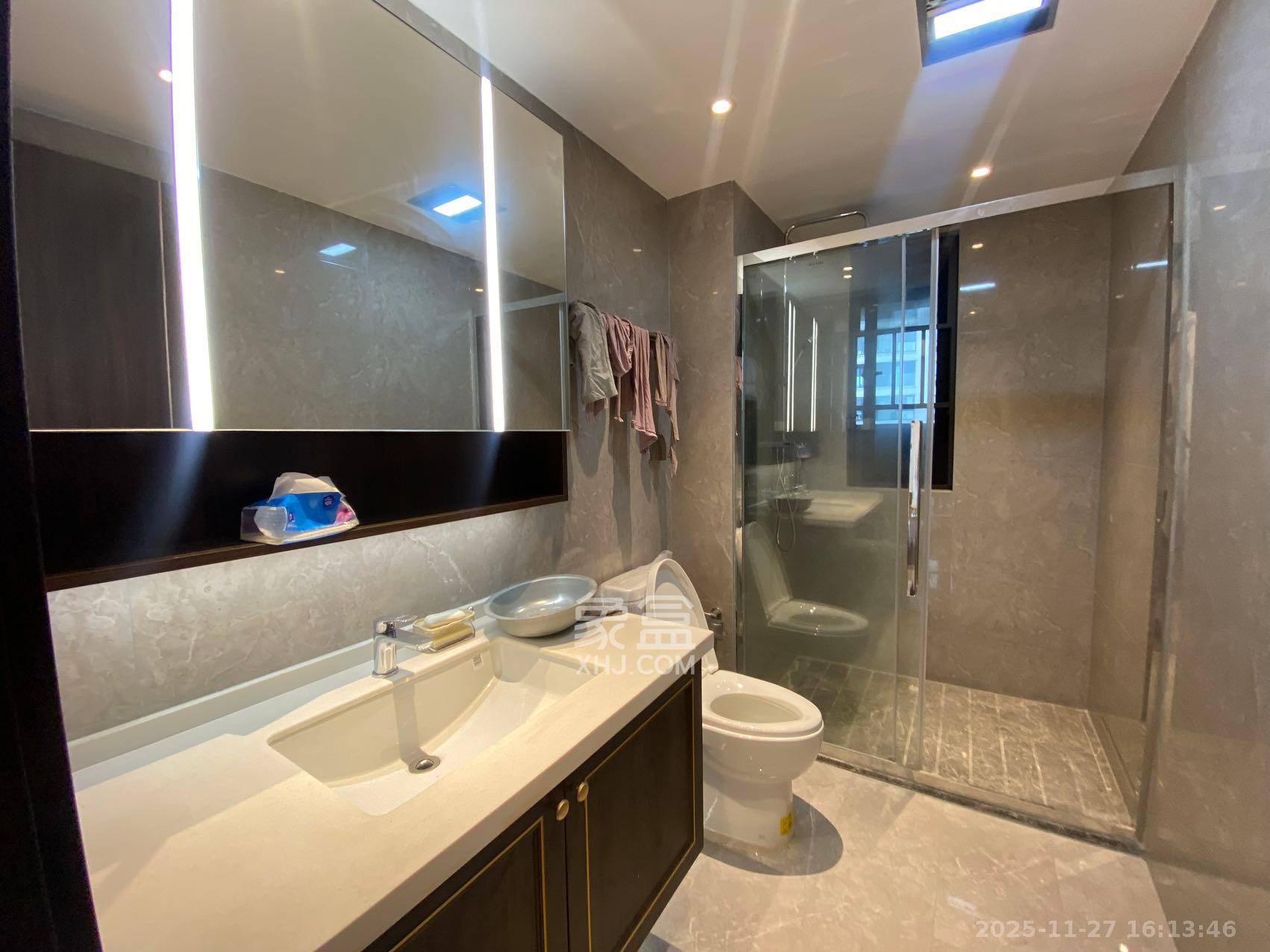 东原麓印长江B区 4室2厅2卫 4500.0元/月 东原麓印长江B区 4室2厅2卫 4500.0元/月室内图