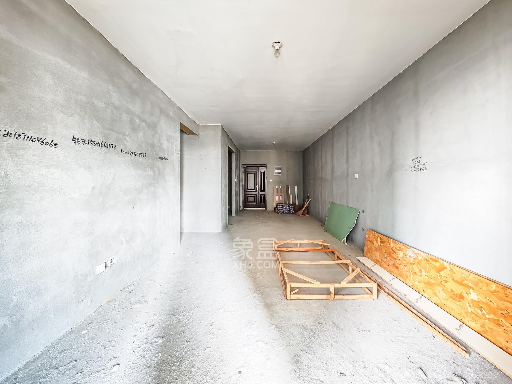 广泽上苑 3室2厅2卫 92.8万 广泽上苑 3室2厅2卫 92.8万客厅