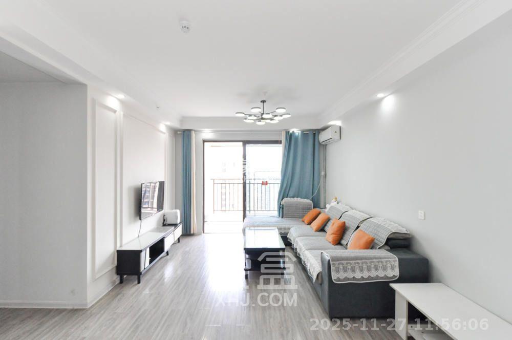 卓越浅水湾  3室2厅2卫    2700.0元/月