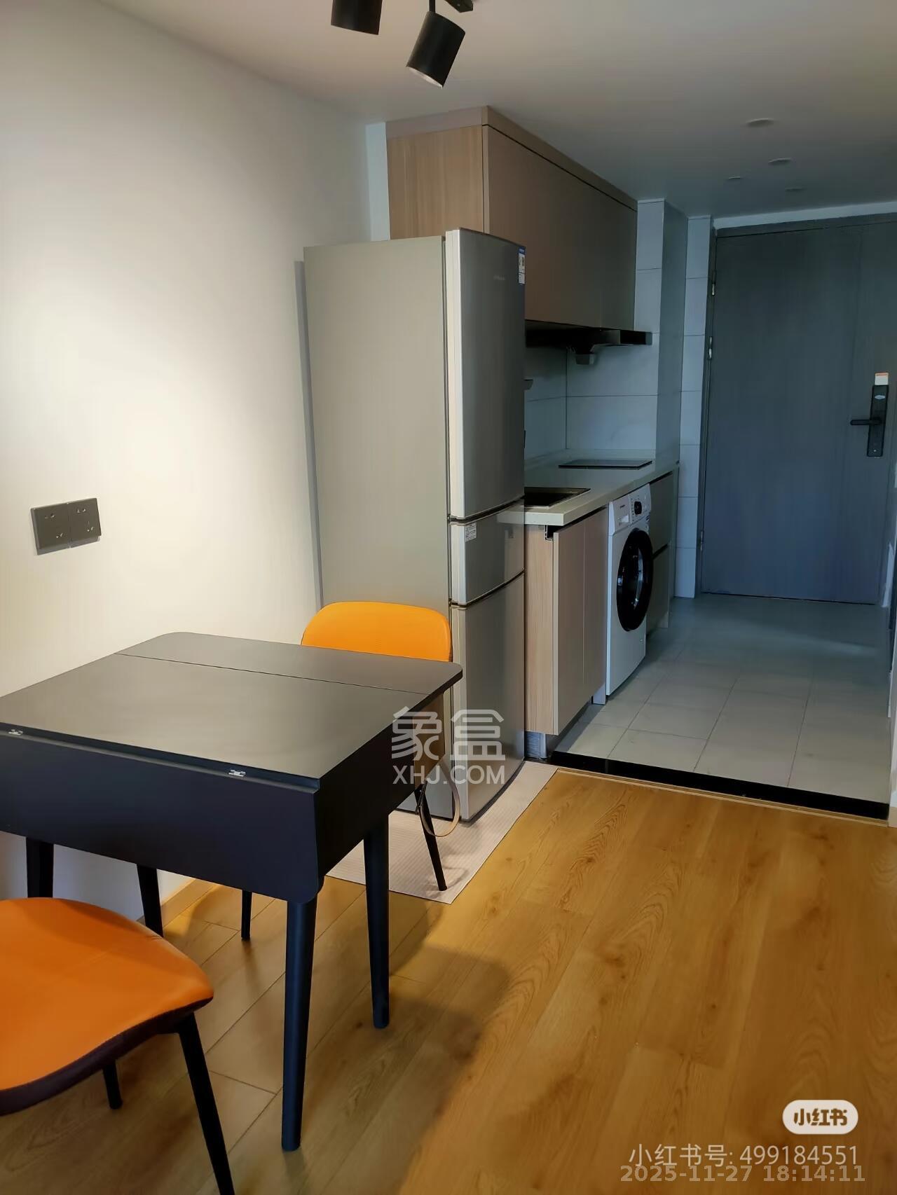 藏珑湖上公馆  1室0厅0卫    2600.0元/月室内图