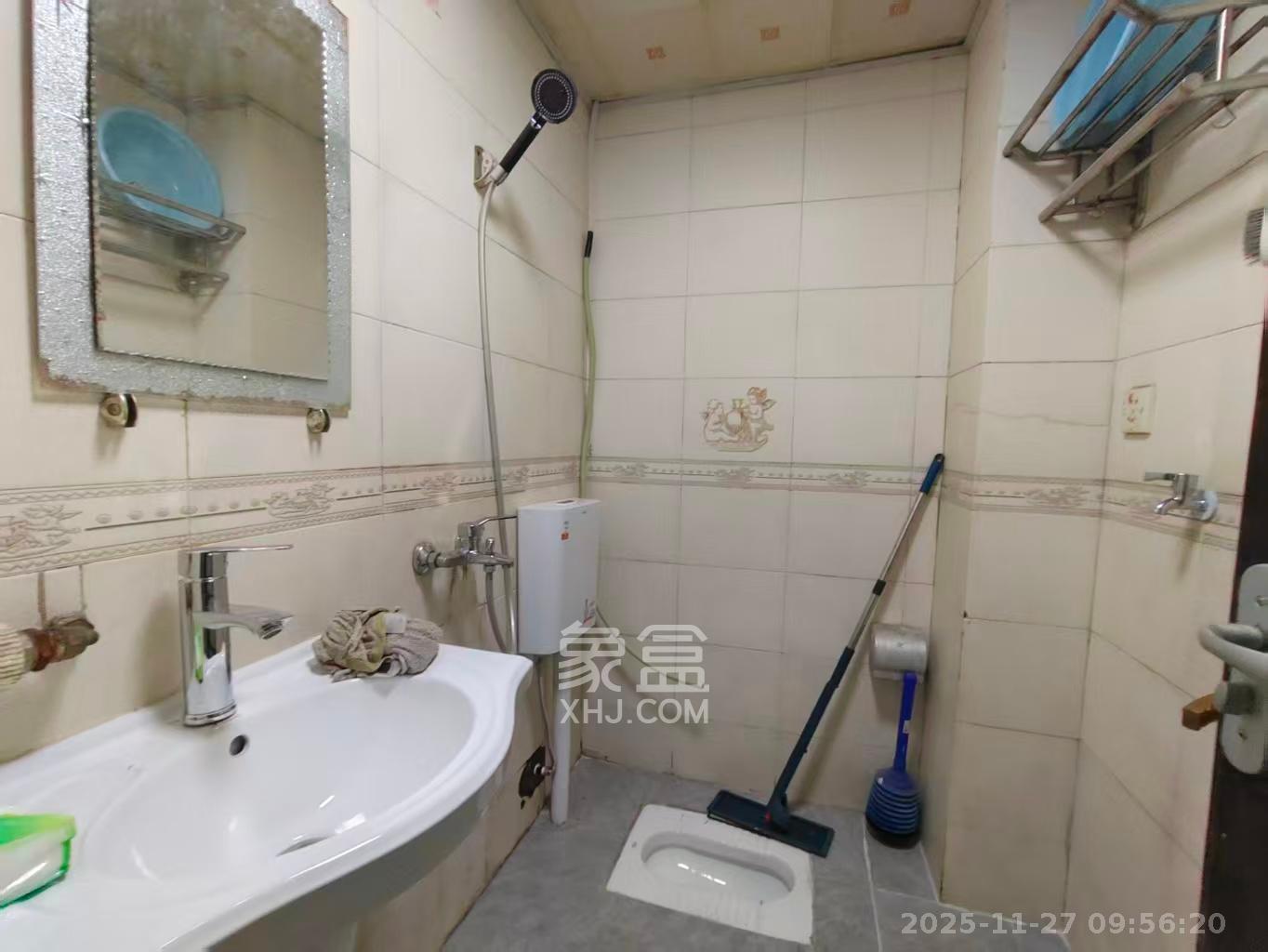 添景阁  2室1厅1卫    1600.0元/月室内图