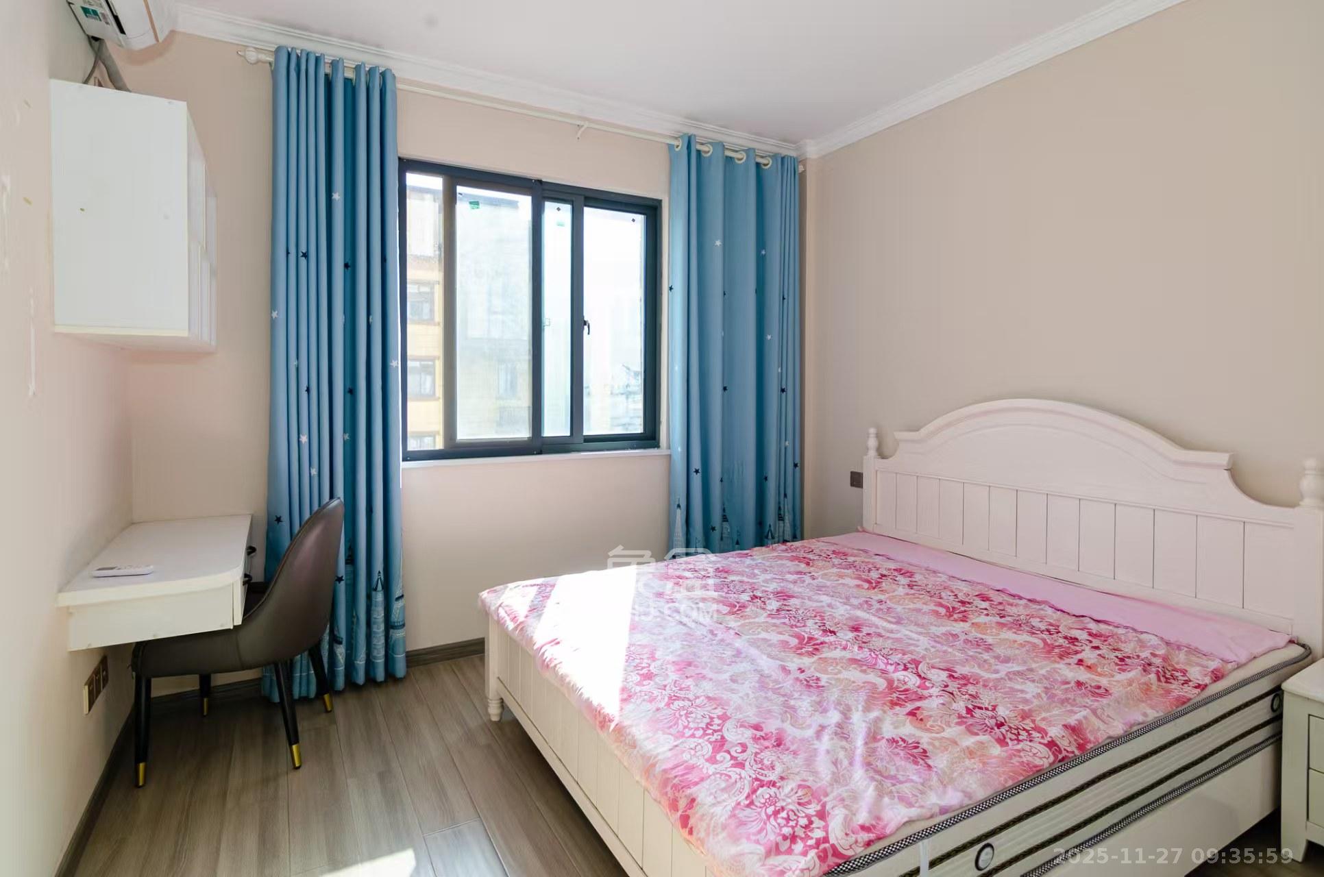 澳海澜庭  4室2厅2卫    2200.0元/月室内图