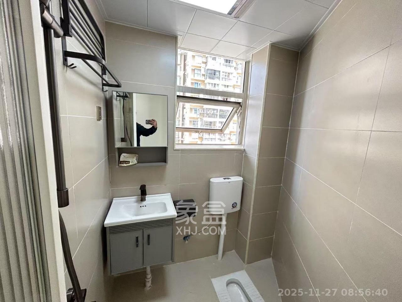 凯通国际城(凯通朝庭) 3室2厅2卫 4300.0元/月 凯通国际城(凯通朝庭) 3室2厅2卫 4300.0元/月室内图