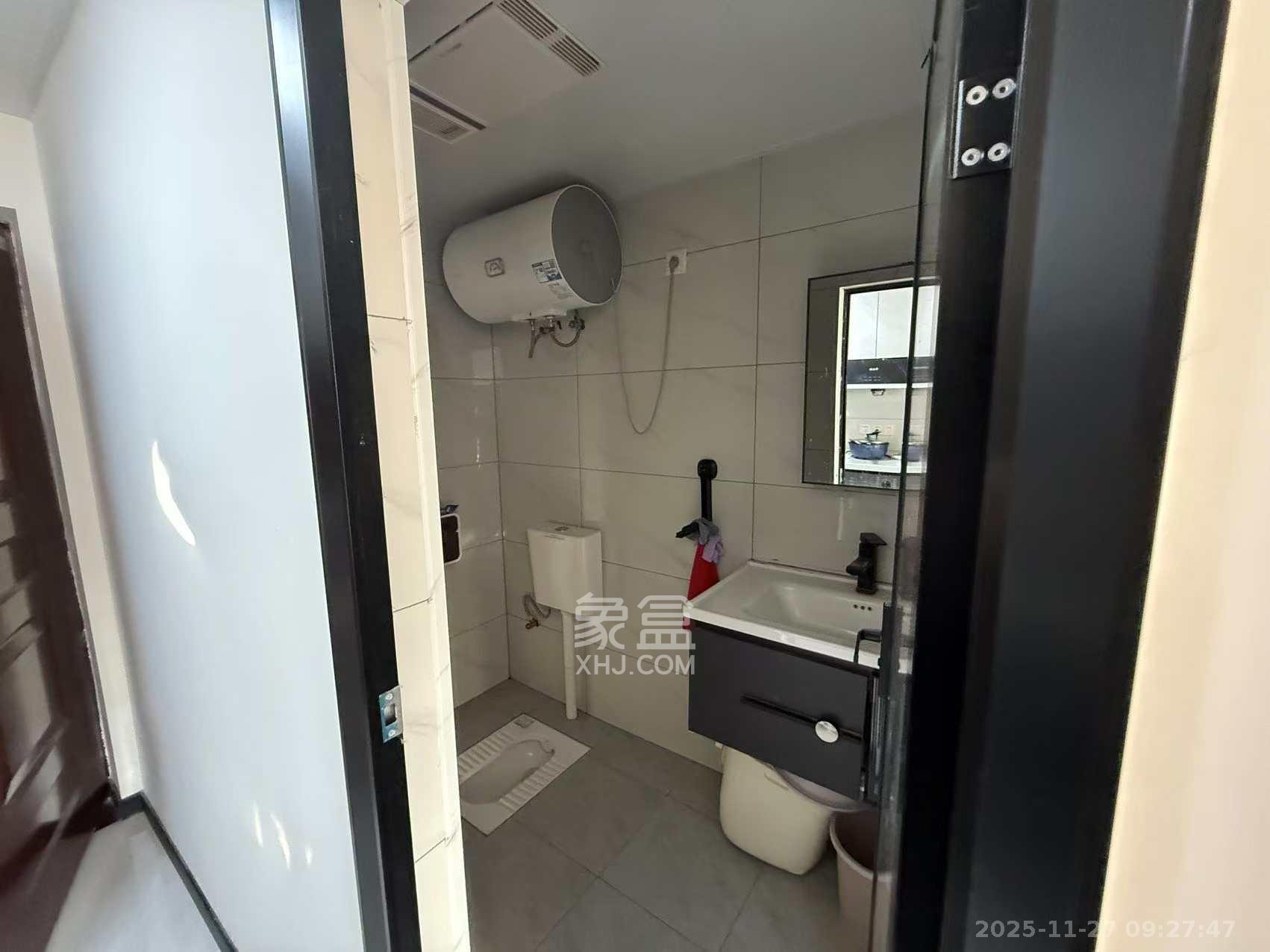 保利天禧EF区 1室1厅1卫 1600.0元/月 保利天禧EF区 1室1厅1卫 1600.0元/月室内图