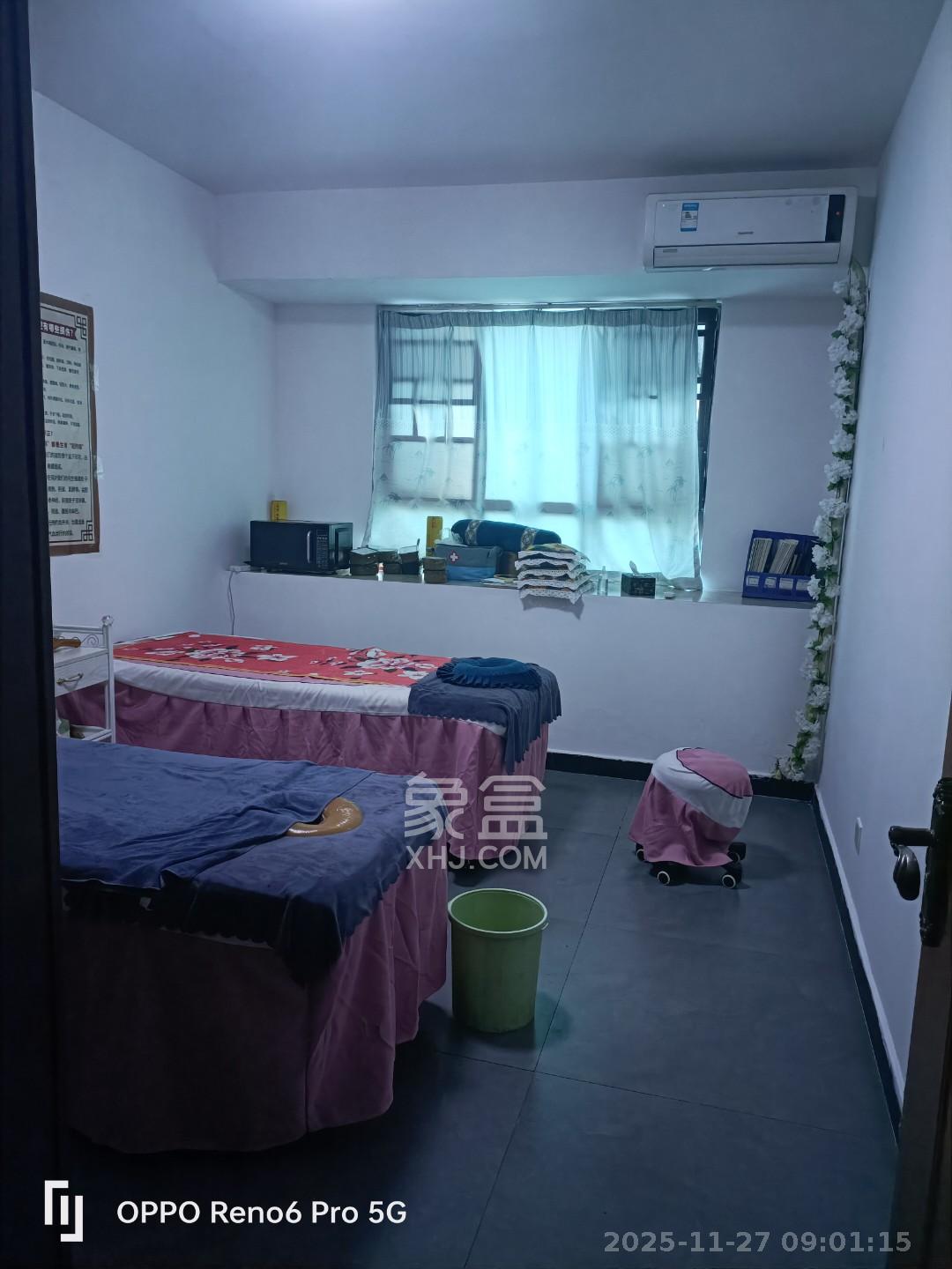 天下一家  1室1厅1卫    1800.0元/月