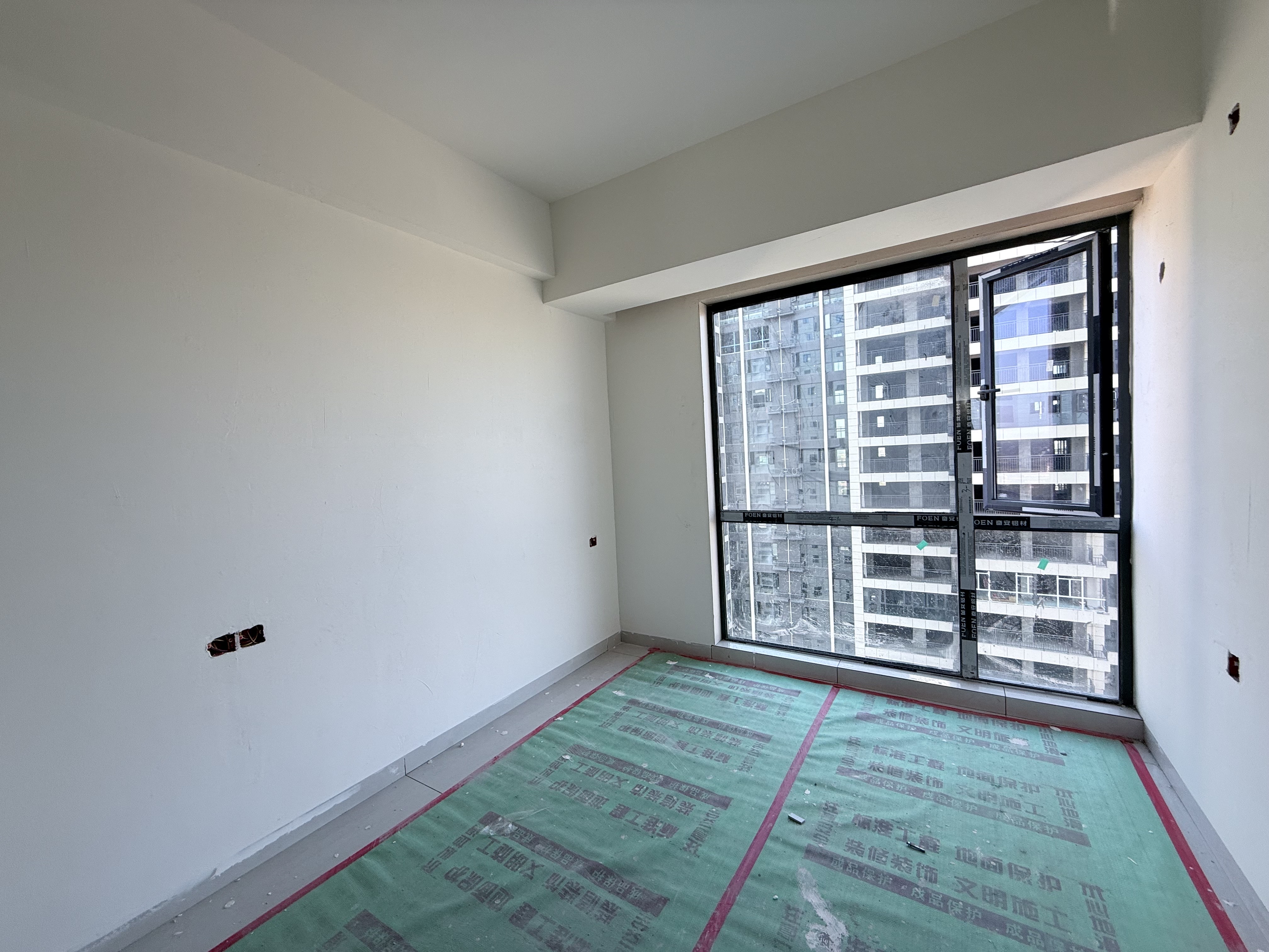 金钟悦江湾 3室2厅2卫 3200.0元/月 金钟悦江湾 3室2厅2卫 3200.0元/月室内图