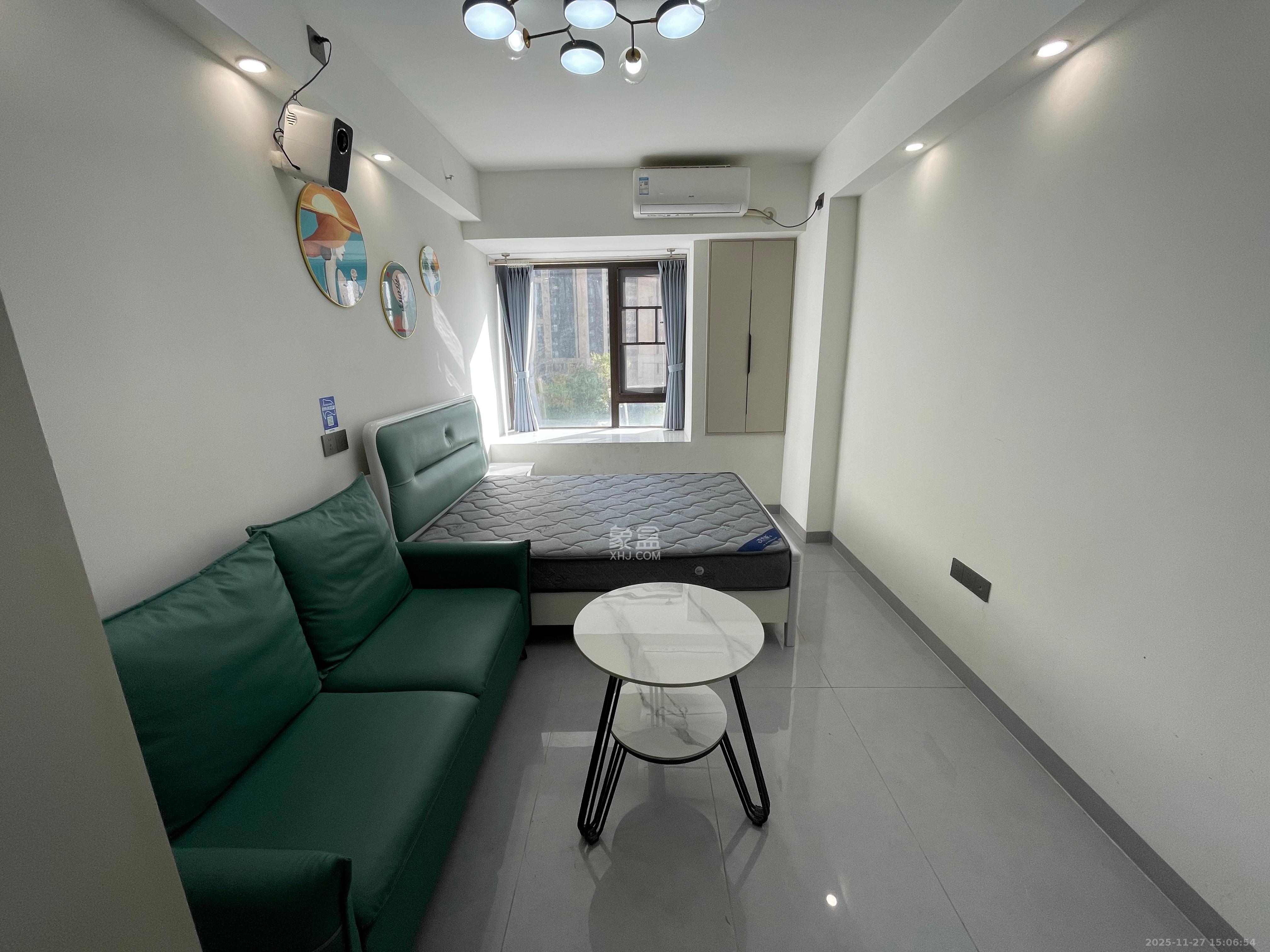 保利海德公园  1室1厅1卫    1700.0元/月