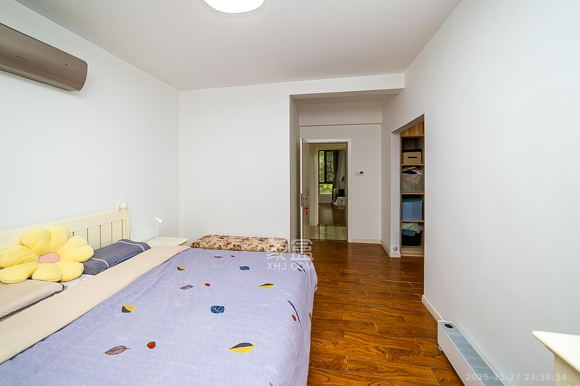 第六都(陆都小区) 3室2厅2卫 168.8万 第六都(陆都小区) 3室2厅2卫 168.8万卧室