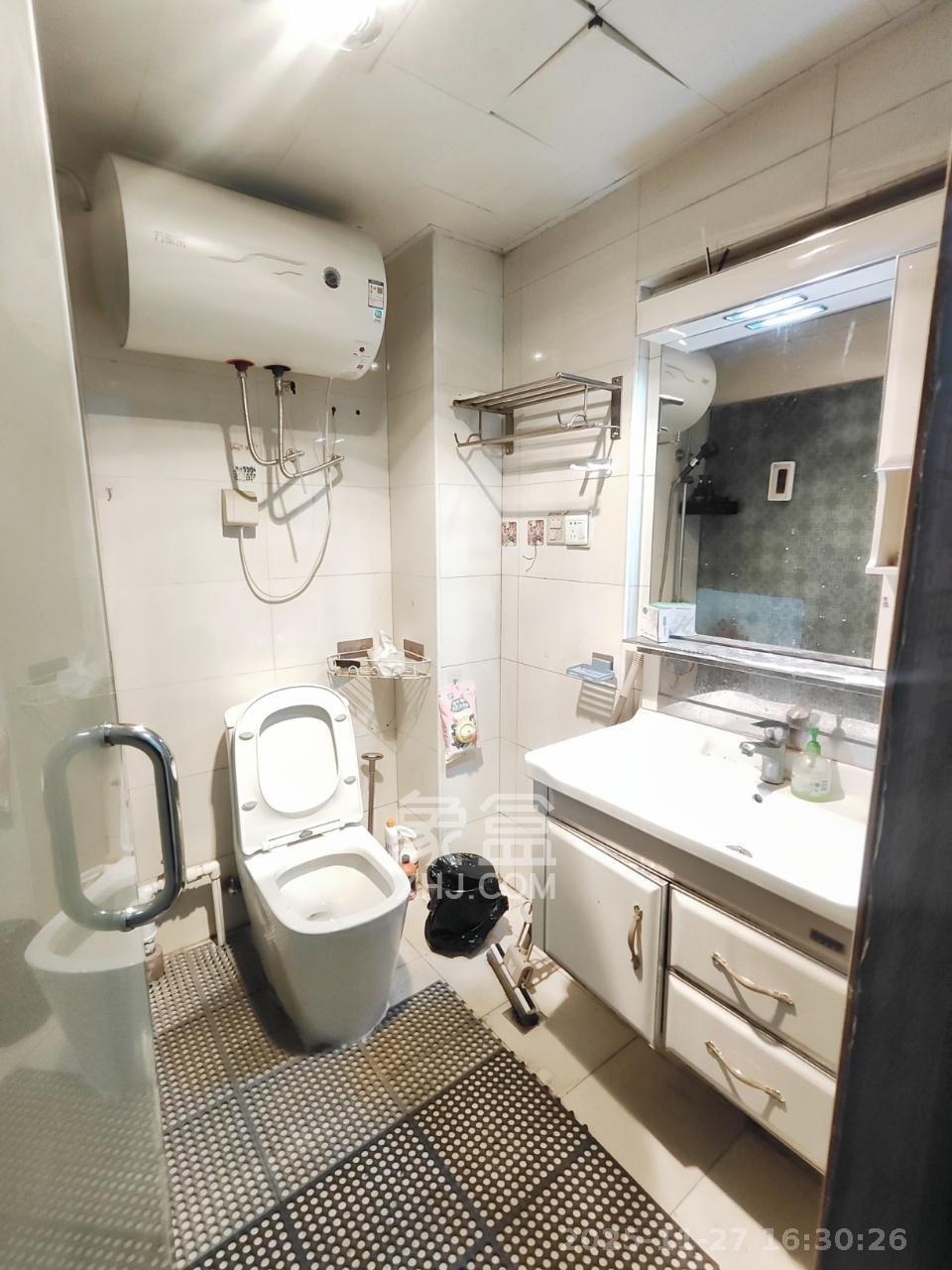 兰卡威国际  1室1厅1卫    1450.0元/月室内图