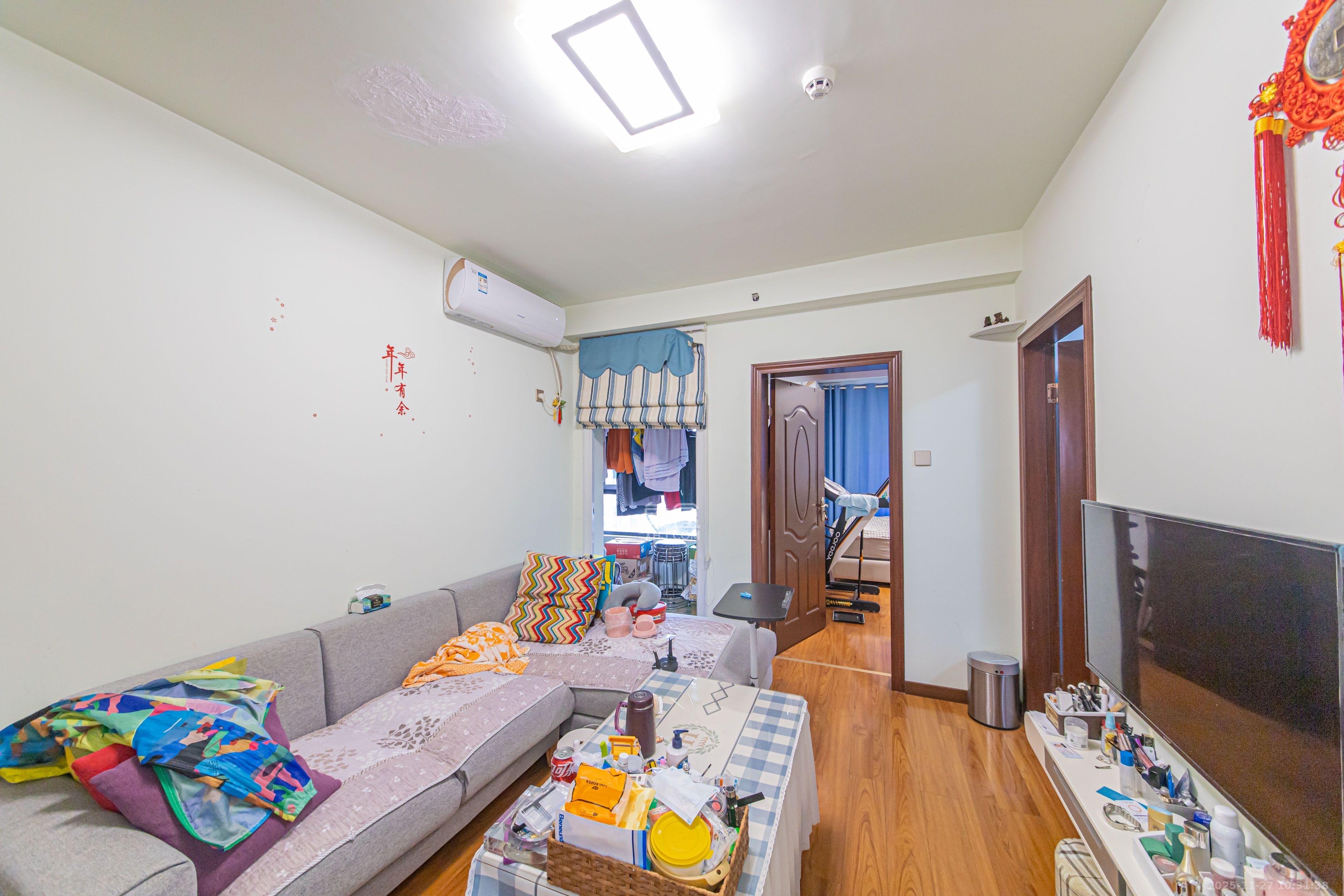 天鸿天府（天鸿中央大院）  2室1厅1卫    2100.0元/月