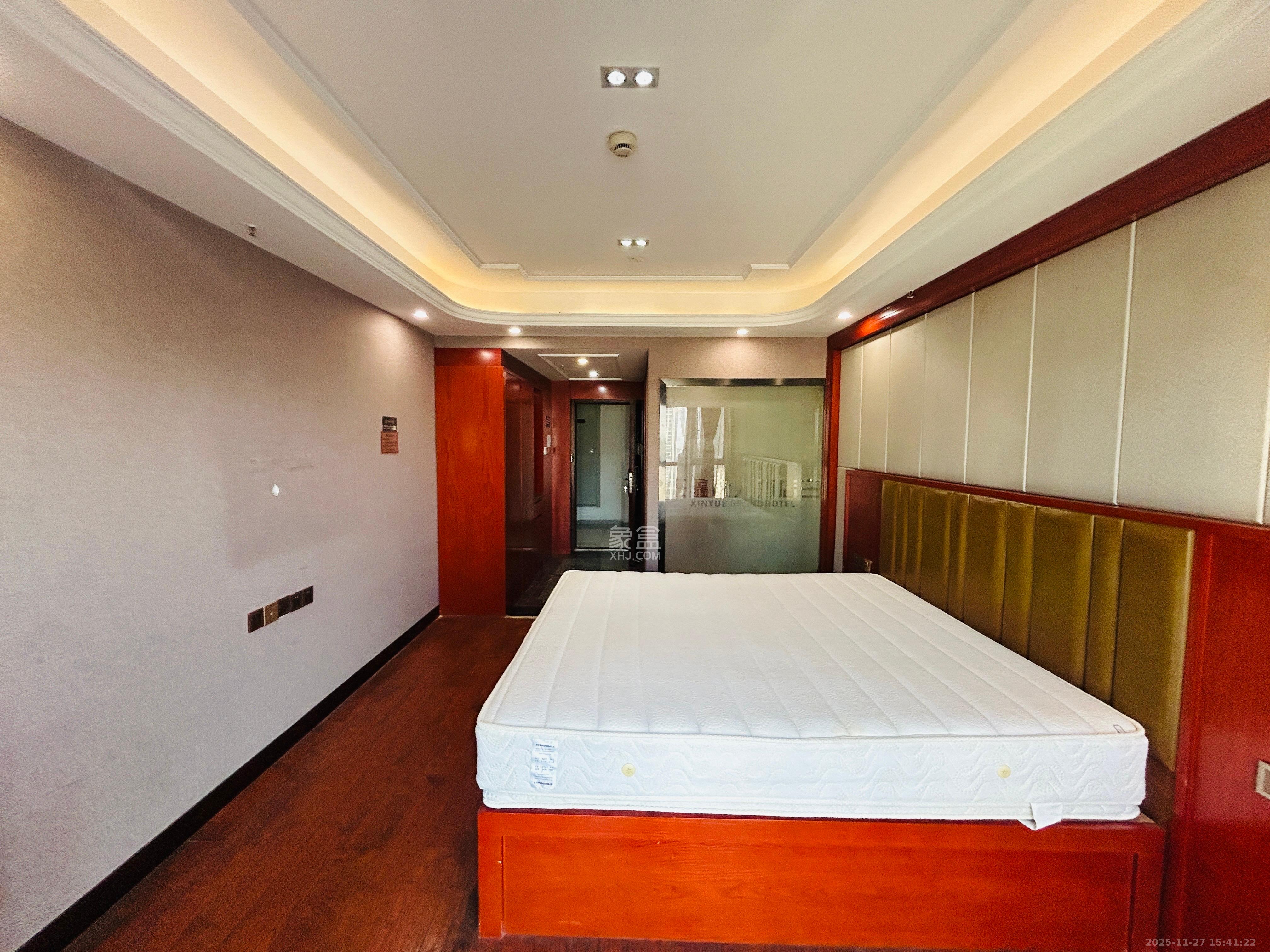 达美美立方  1室1厅1卫    1400.0元/月