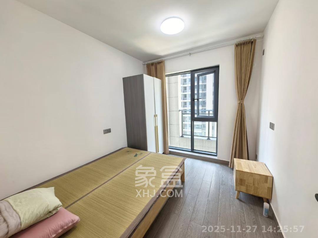 中海阅溪府  3室2厅2卫    3000.0元/月室内图