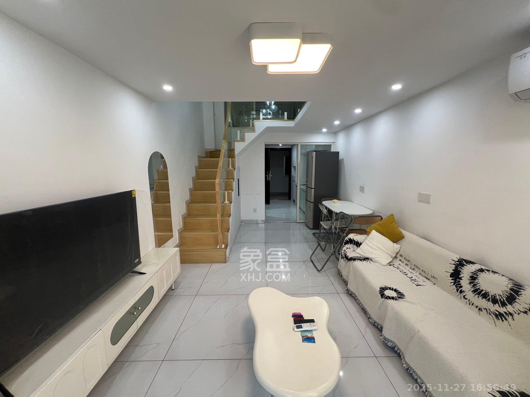 新长海漓湘悦 1室1厅1卫 1800.0元/月 新长海漓湘悦 1室1厅1卫 1800.0元/月室内图