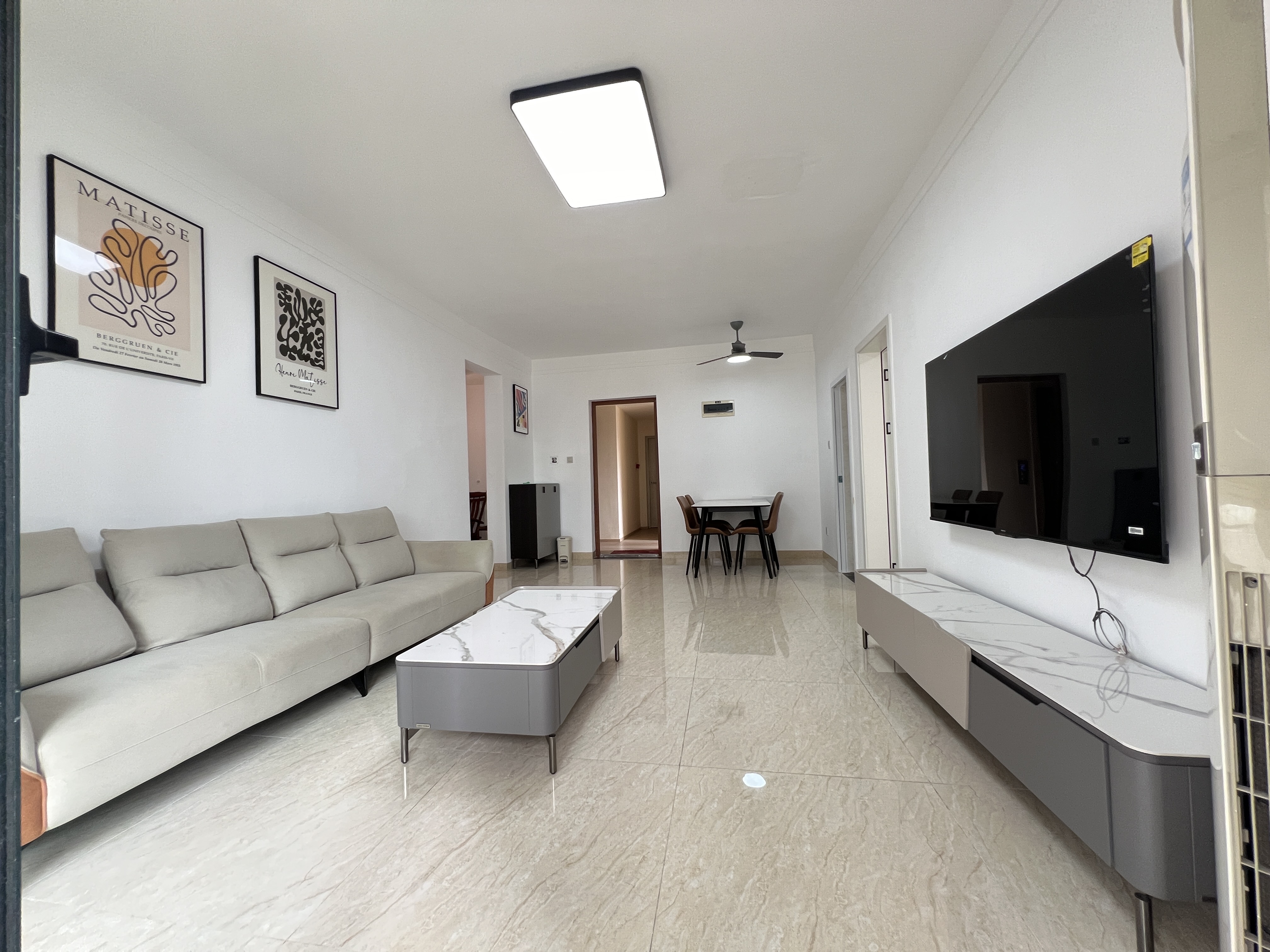 海阔天空-国瑞城一期(名仕苑) 2室2厅1卫 3700.0元/月 海阔天空-国瑞城一期(名仕苑) 2室2厅1卫 3700.0元/月室内图