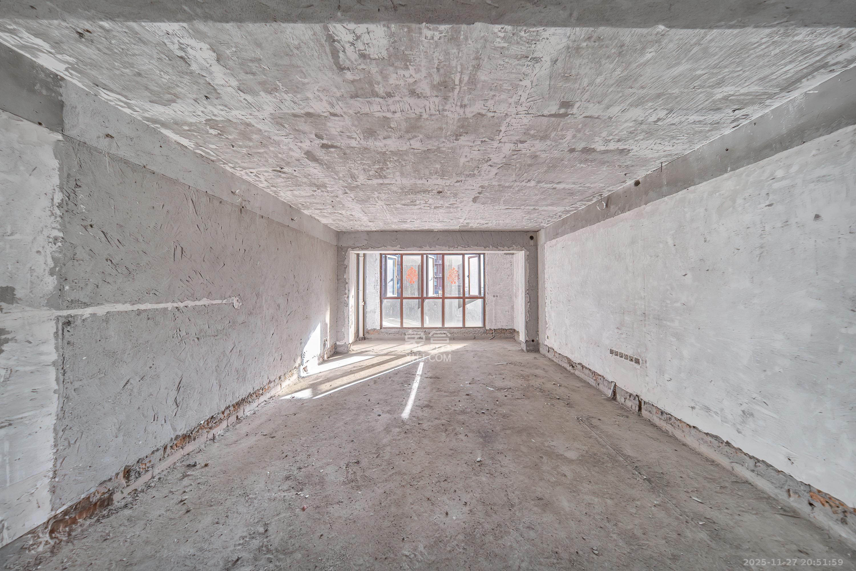 公园9号 4室2厅2卫 219.8万 公园9号 4室2厅2卫 219.8万客厅