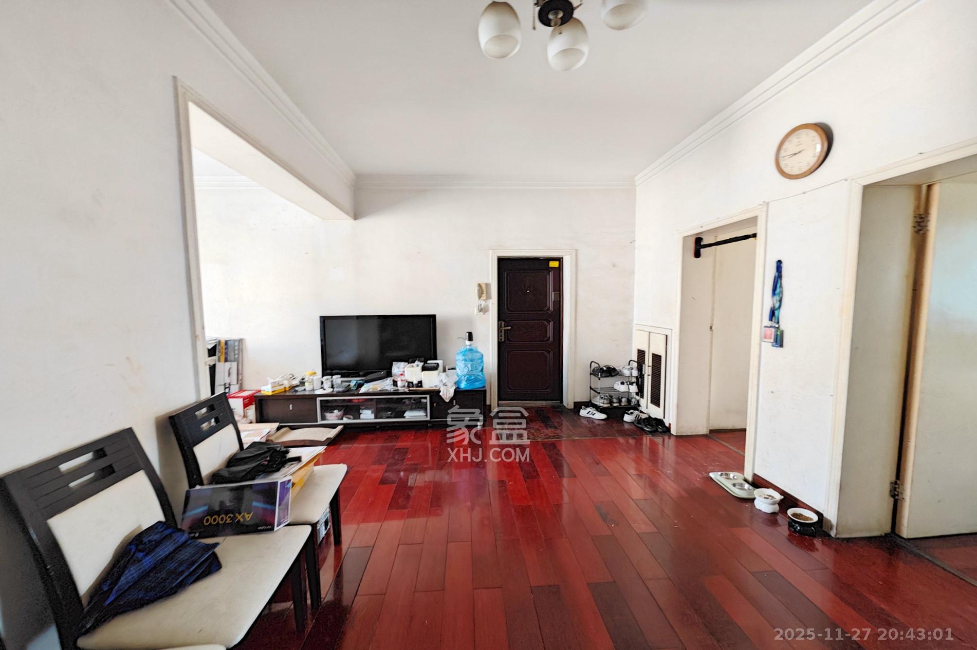 桂花路塑料厂宿舍  2室1厅1卫    38.8万