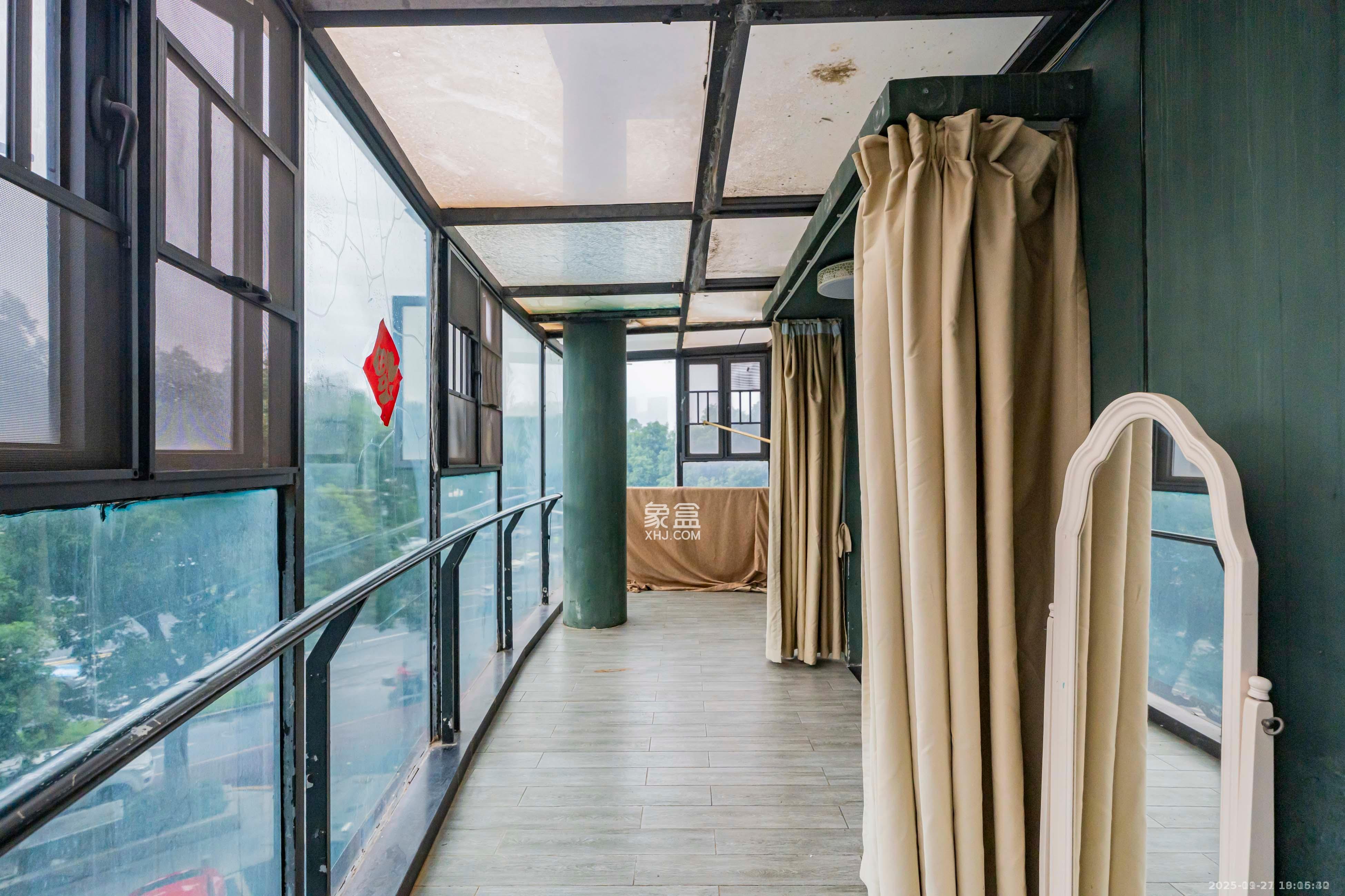 华盛新外滩 3室2厅2卫 4000.0元/月 华盛新外滩 3室2厅2卫 4000.0元/月室内图