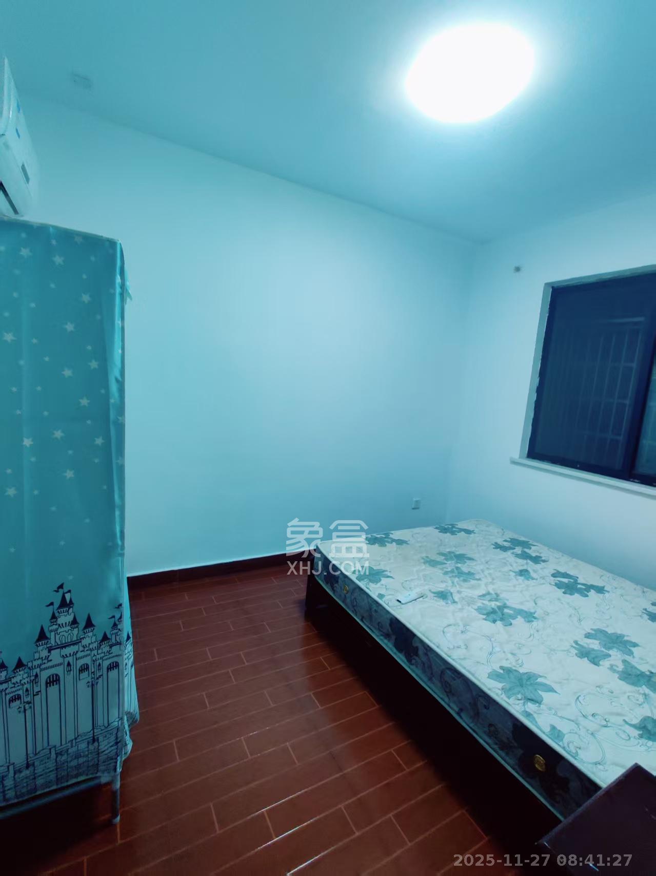 金富星城  3室2厅1卫    1500.0元/月室内图