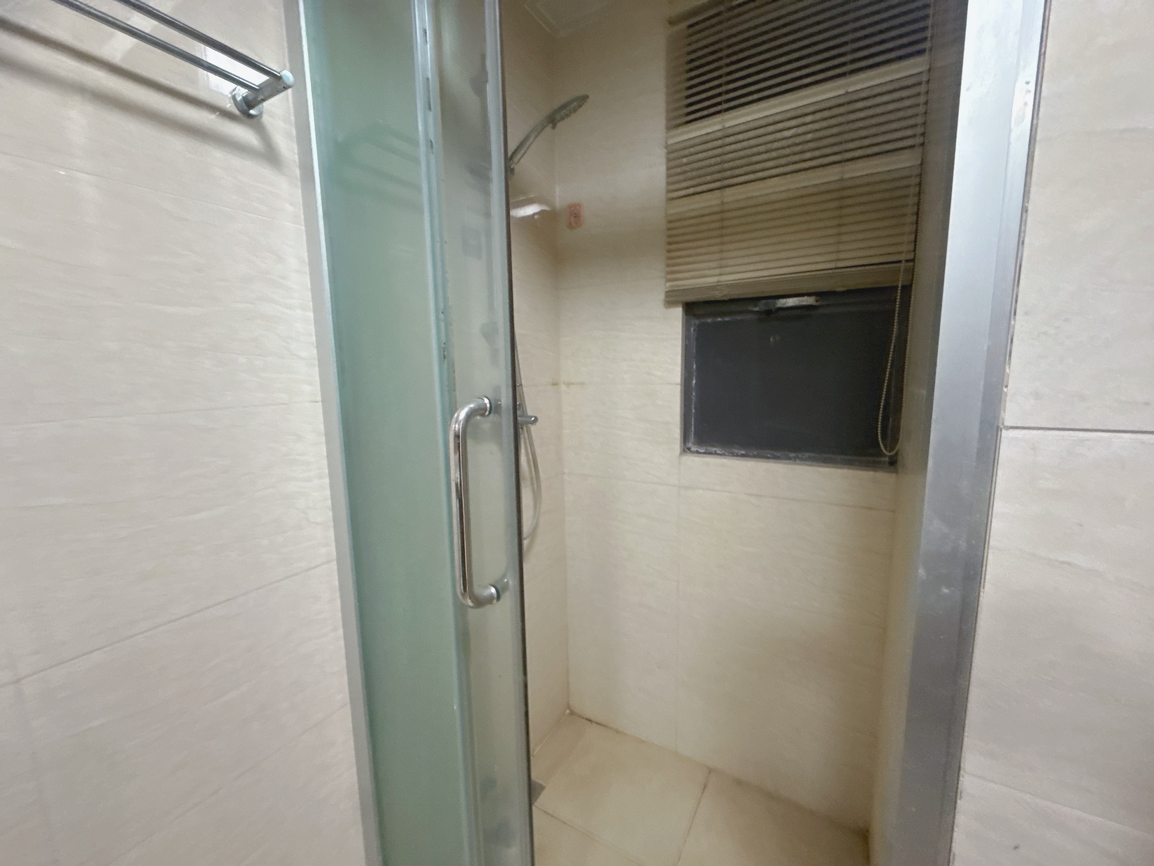 中海锦城  2室2厅1卫    2600.0元/月室内图