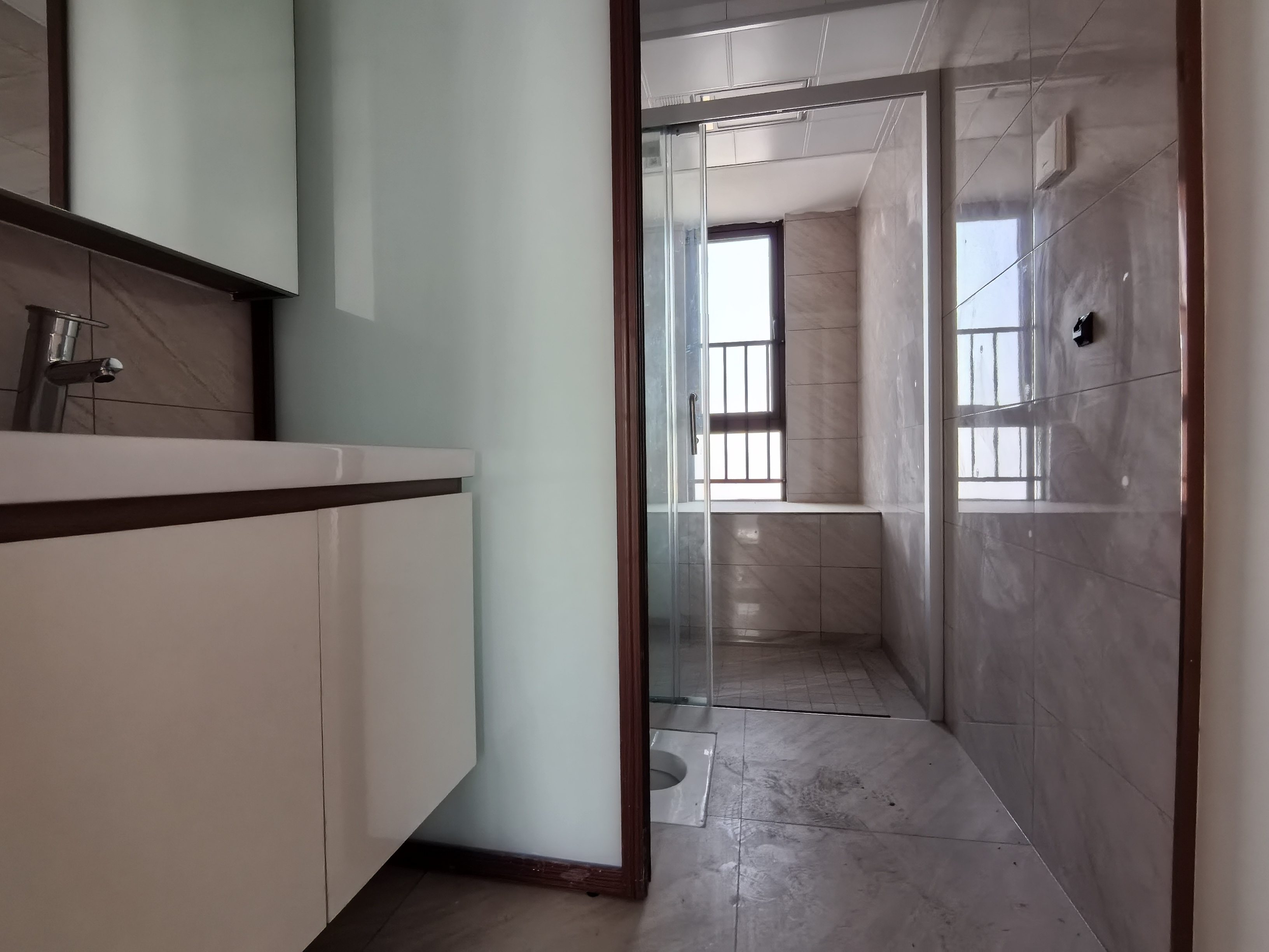 碧桂园.珺悦府 0室0厅0卫 78.0万 碧桂园.珺悦府 0室0厅0卫 78.0万客厅