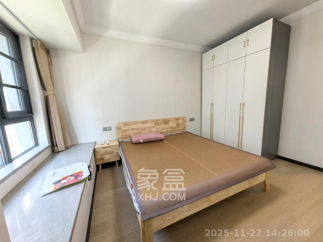 中海阅溪府  3室2厅2卫    3000.0元/月室内图