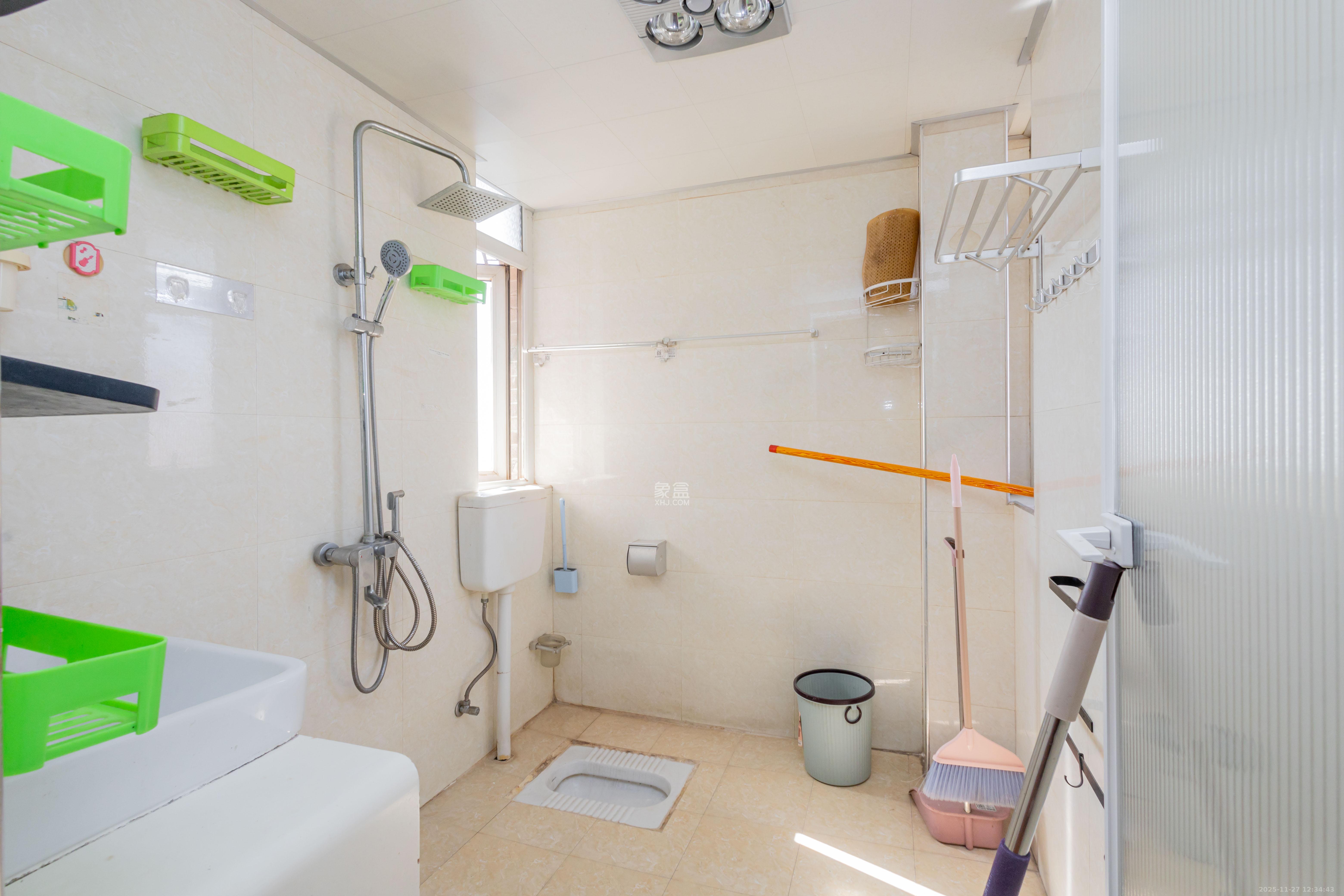 博雅湘水湾 2室2厅1卫 58.8万 博雅湘水湾 2室2厅1卫 58.8万卫生间