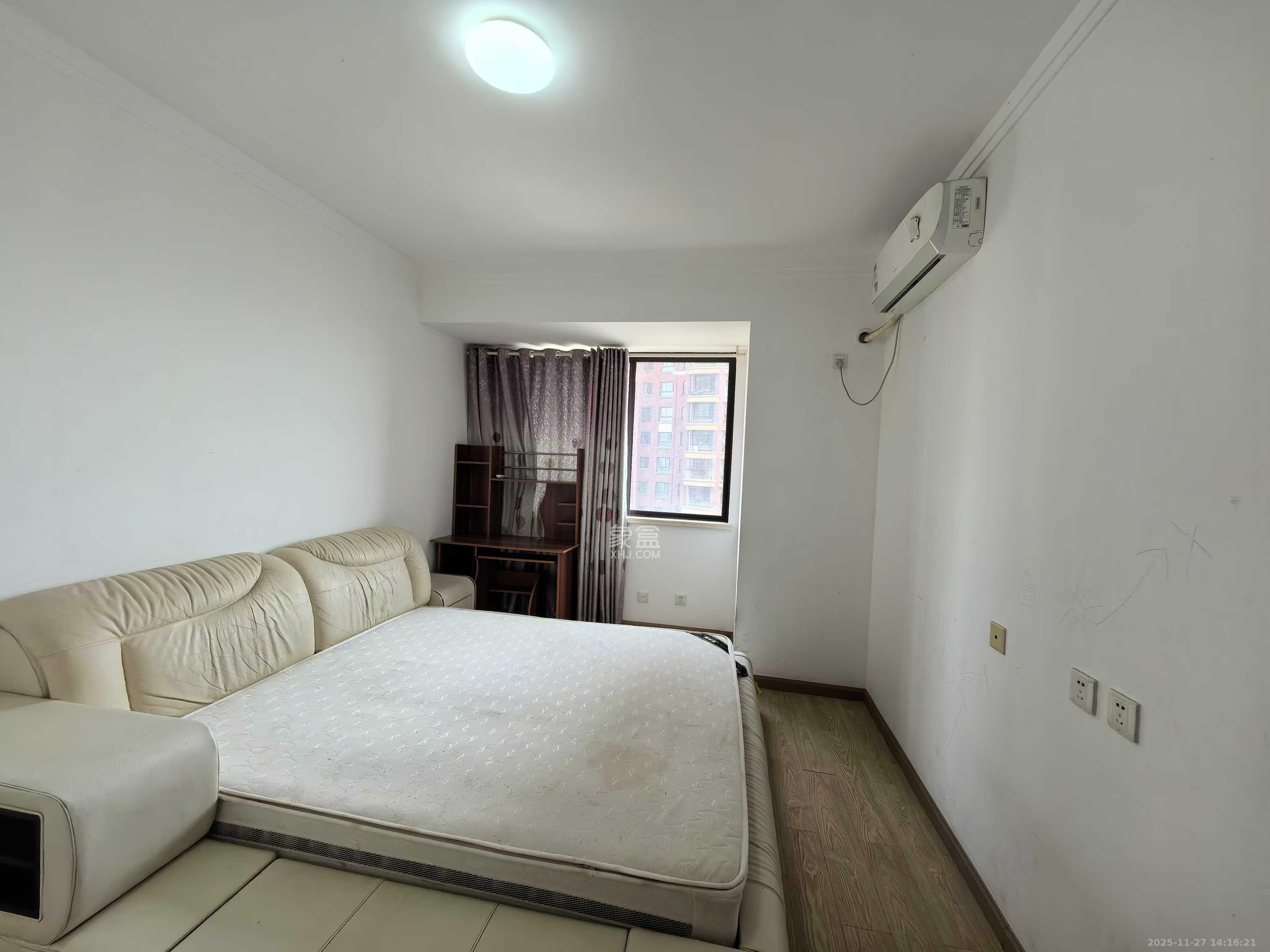 新城国际花都  2室1厅1卫    1300.0元/月室内图