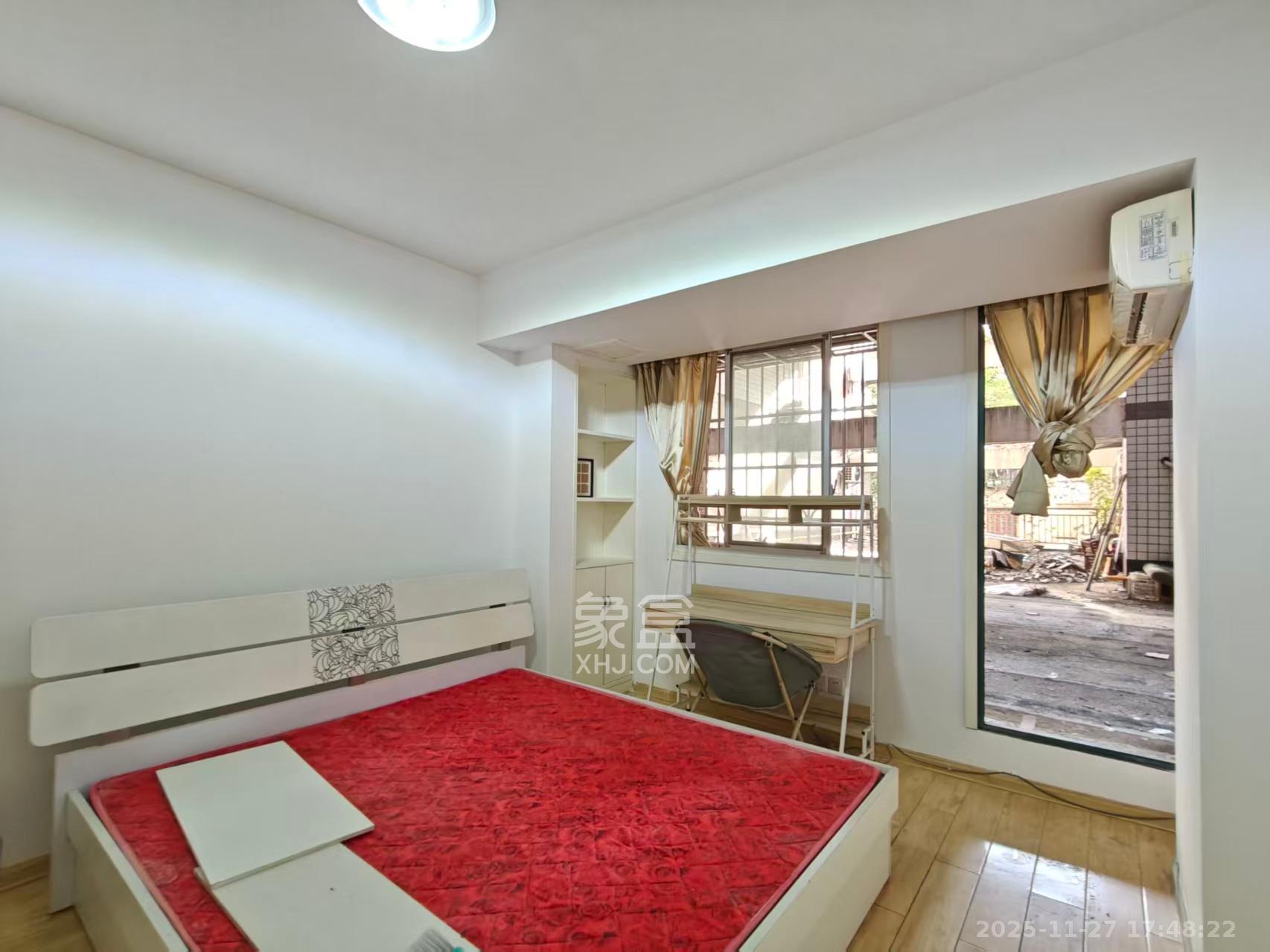 南铁佳苑  2室1厅1卫    2200.0元/月室内图