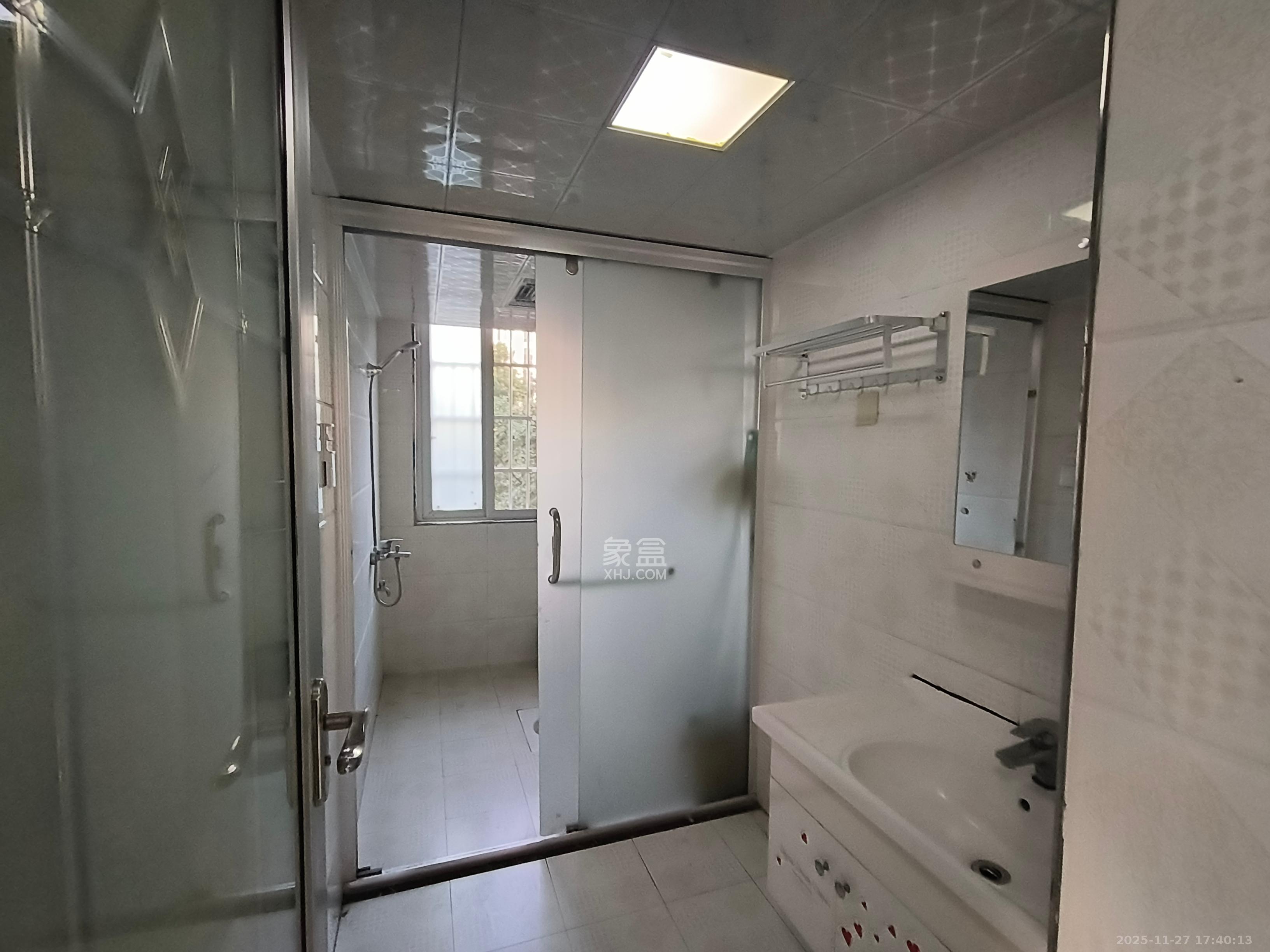 光明城市（星辰青年城）  3室2厅1卫    1600.0元/月室内图