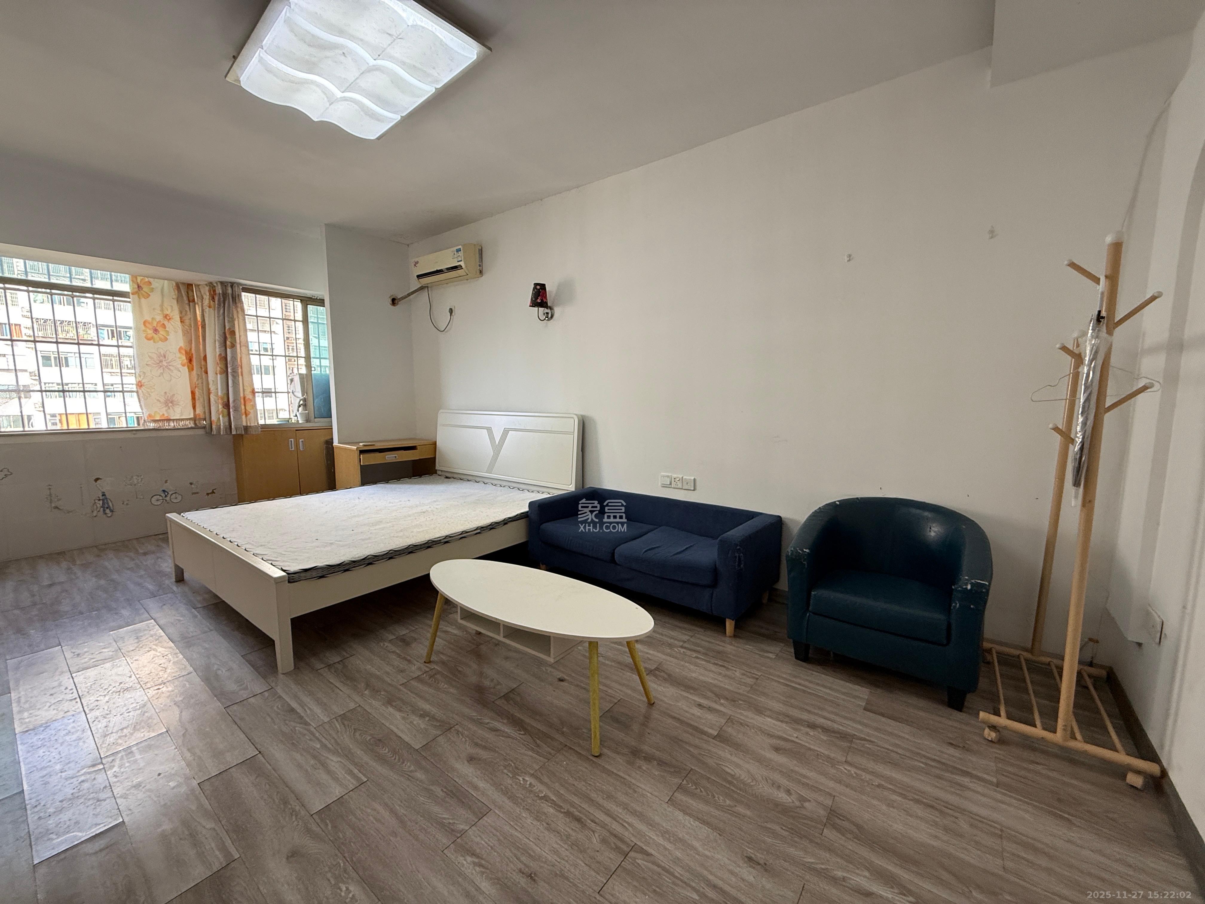 香颂国际 1室1厅1卫 1300.0元/月 香颂国际 1室1厅1卫 1300.0元/月室内图