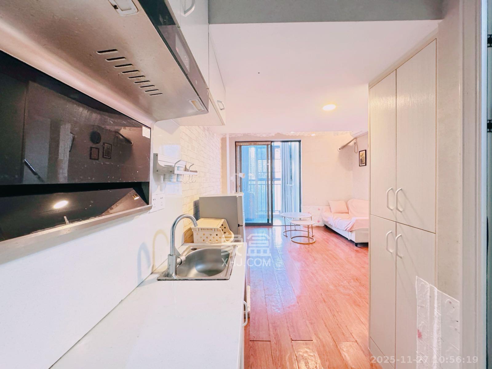 裕天国际商汇中心 1室1厅1卫 1500.0元/月 裕天国际商汇中心 1室1厅1卫 1500.0元/月室内图