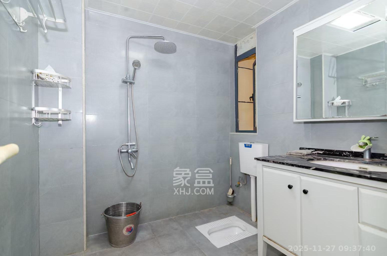 澳海澜庭  4室2厅2卫    2200.0元/月室内图