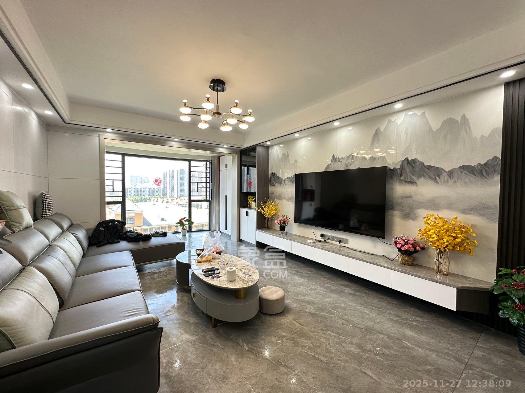 嘉雨东苑  3室2厅2卫    4500.0元/月室内图