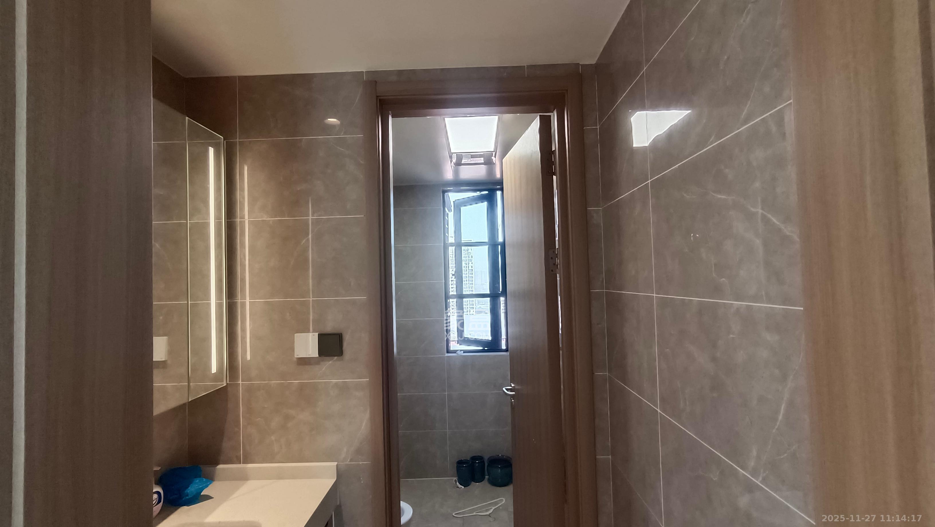 华润凯旋门二期  4室2厅2卫    5000.0元/月室内图