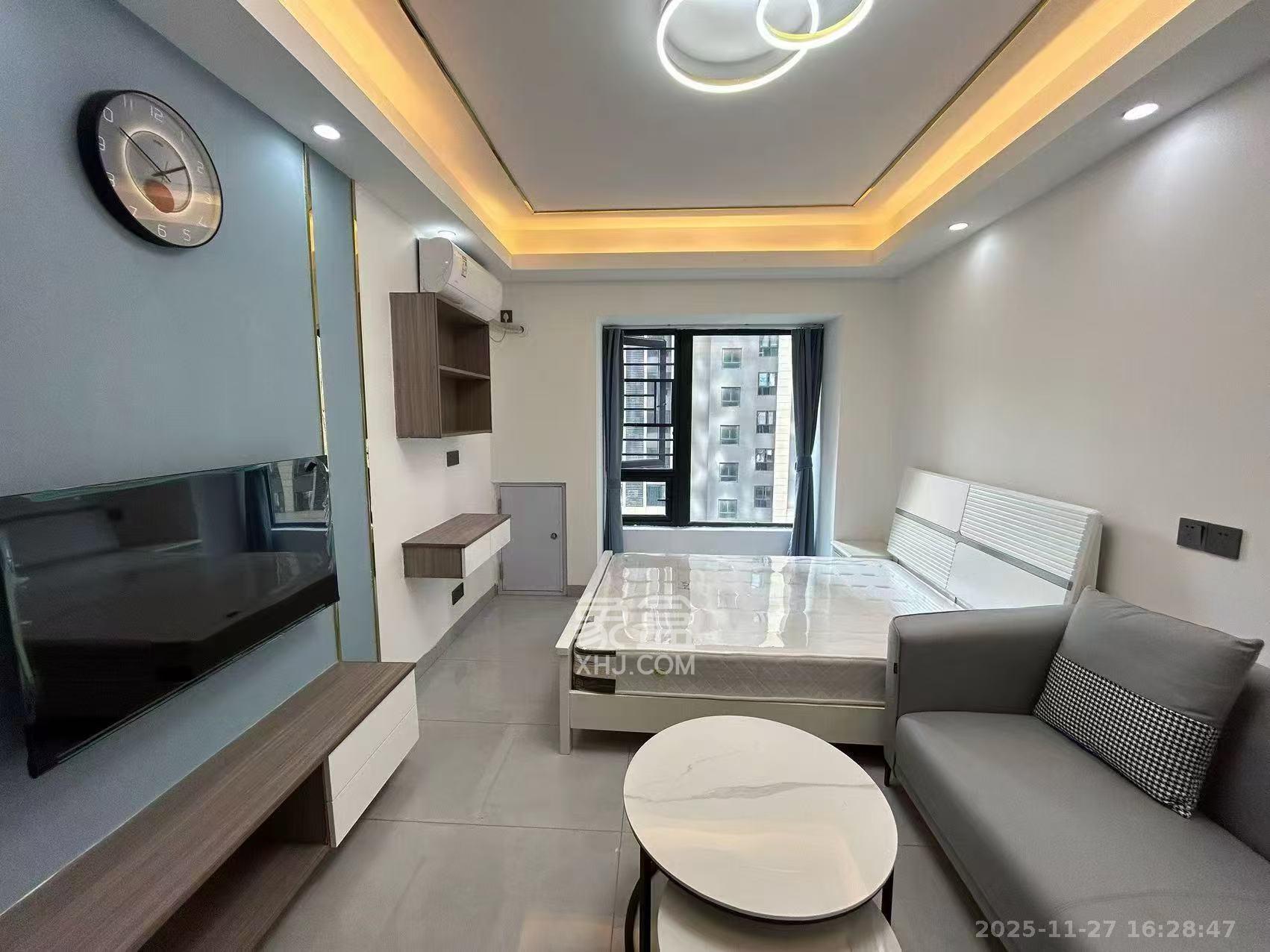 碧桂园城市之光  1室1厅1卫    1700.0元/月