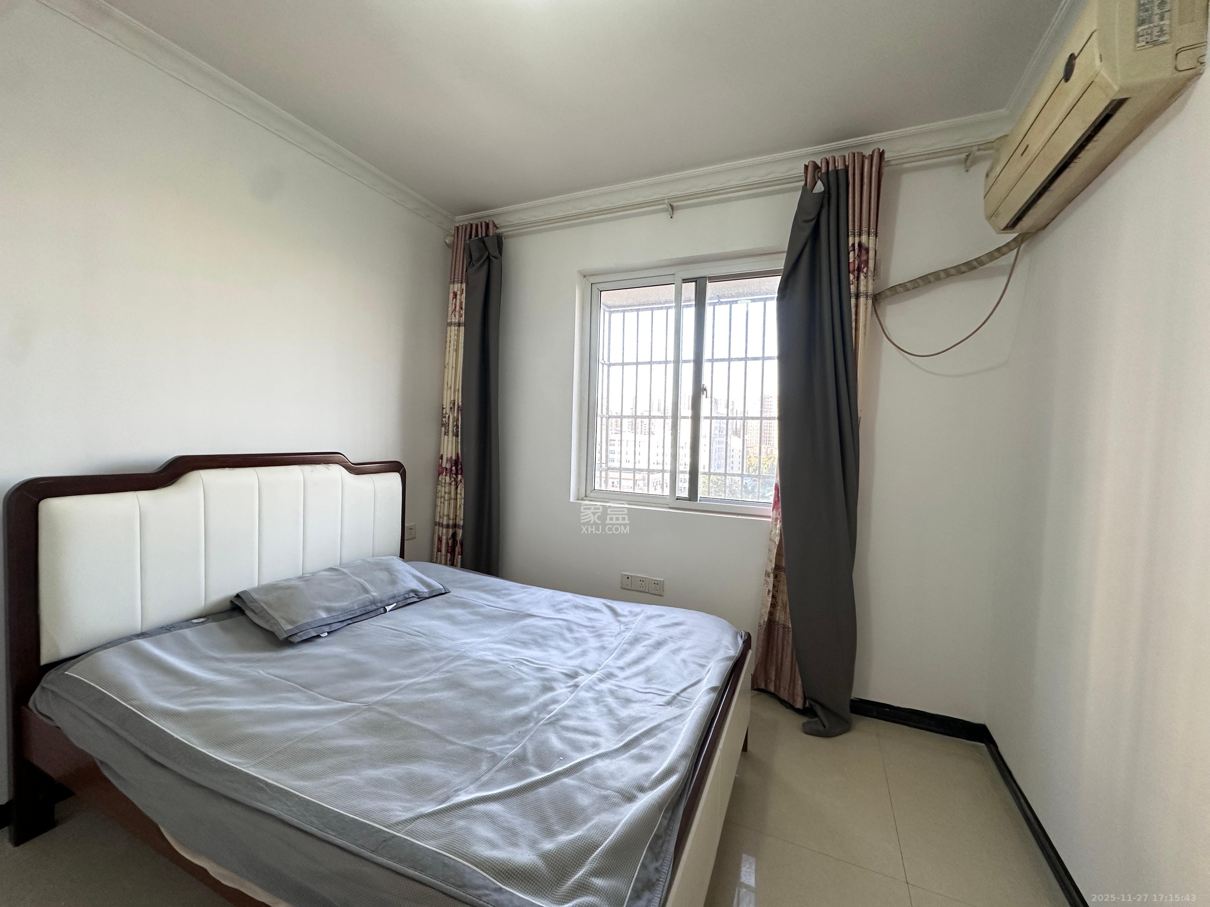 星城新宇黎锦苑  4室2厅1卫    2700.0元/月室内图