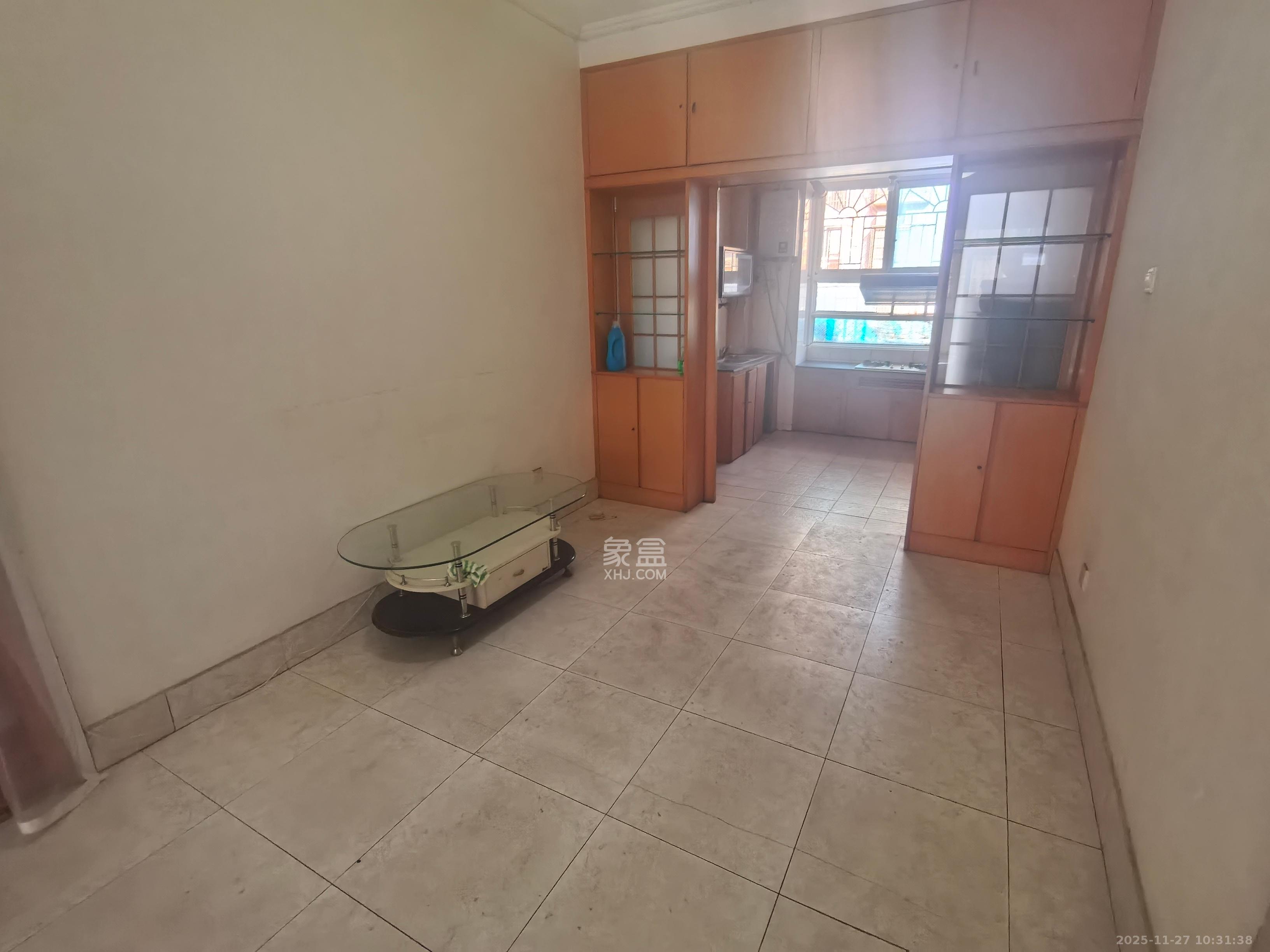 荷花园电信宿舍(天辰荷花苑) 2室2厅1卫 1700.0元/月 荷花园电信宿舍(天辰荷花苑) 2室2厅1卫 1700.0元/月室内图