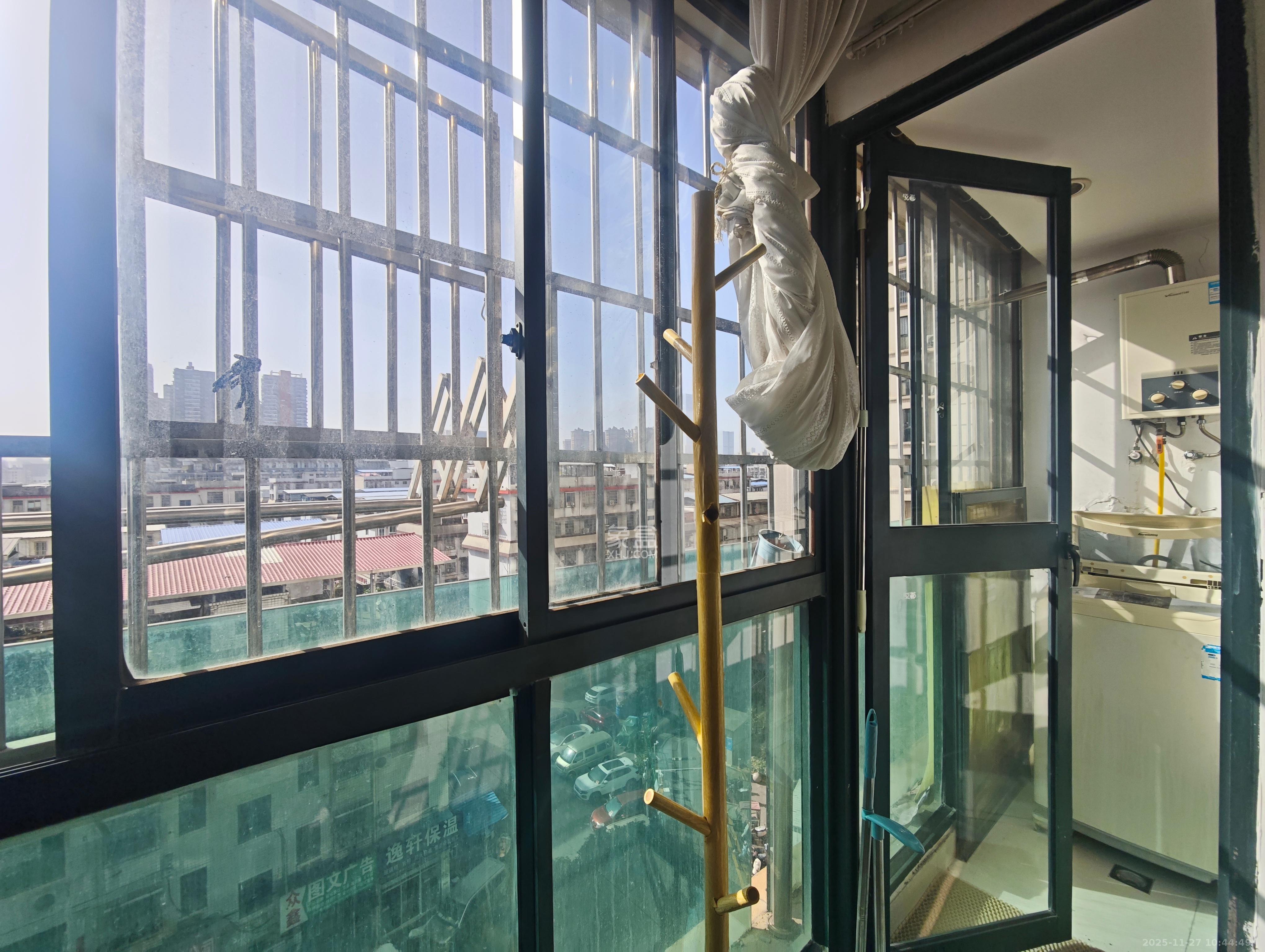 上东印象 1室1厅1卫 1800.0元/月 上东印象 1室1厅1卫 1800.0元/月室内图