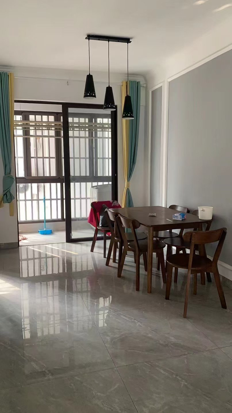 正茂豪庭  3室2厅2卫    2800.0元/月室内图