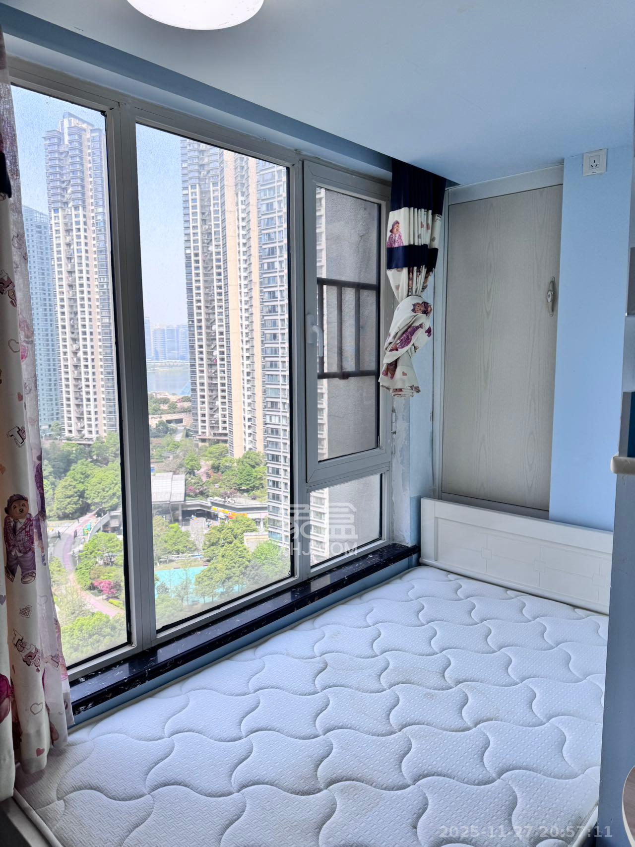 北辰三角洲E3区  1室1厅1卫    2400.0元/月室内图