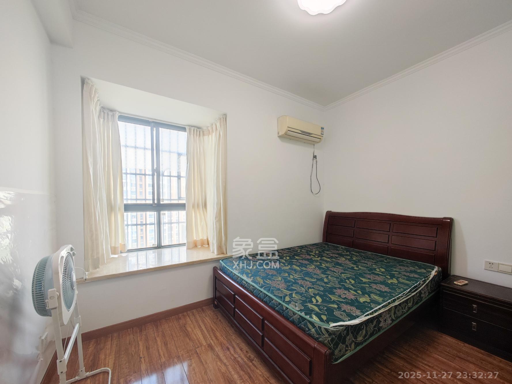 天赐良园  3室2厅2卫    95.0万卧室