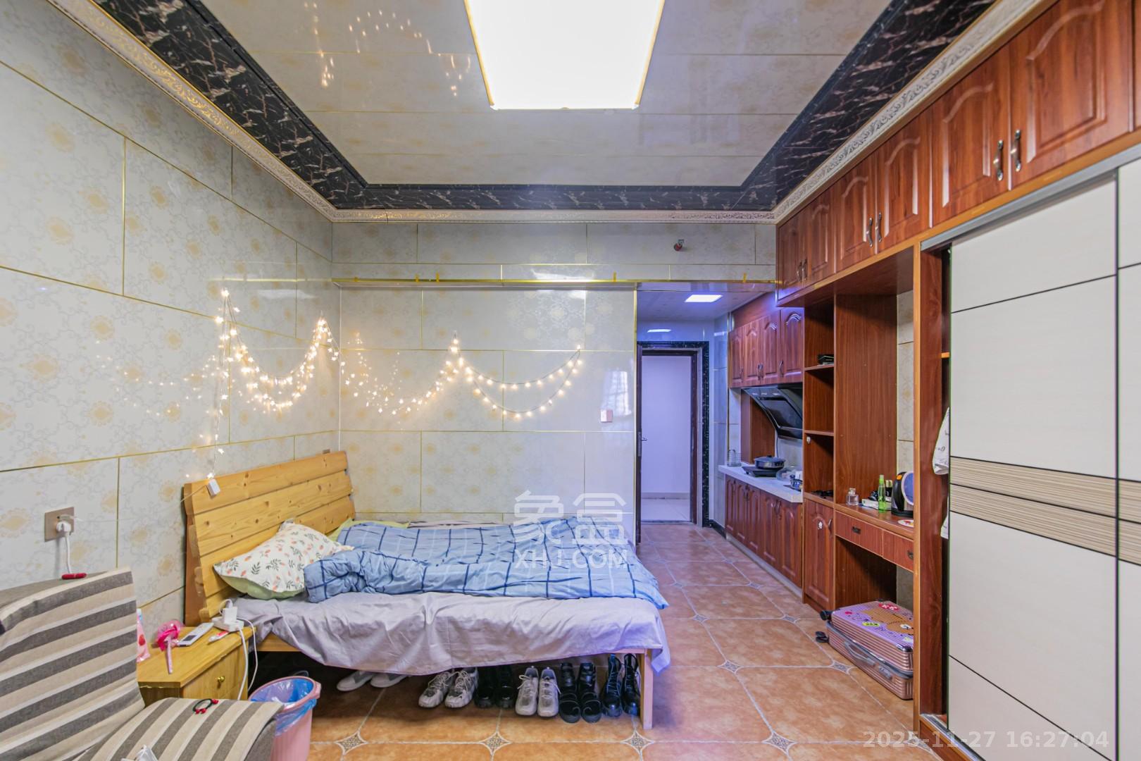 MOMA当代广场  1室1厅1卫    1000.0元/月