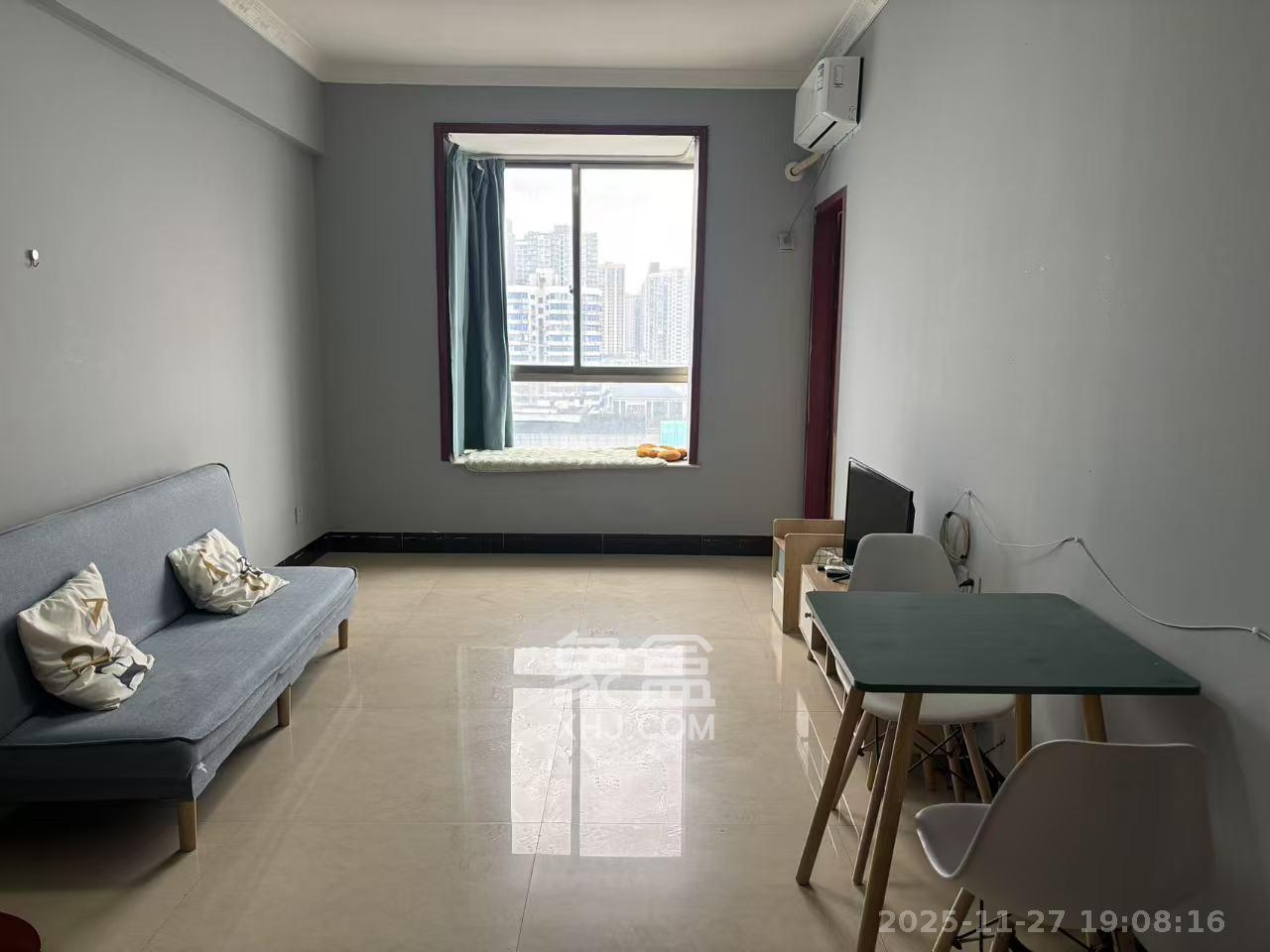 日出东方 2室1厅1卫 1800.0元/月 日出东方 2室1厅1卫 1800.0元/月室内图