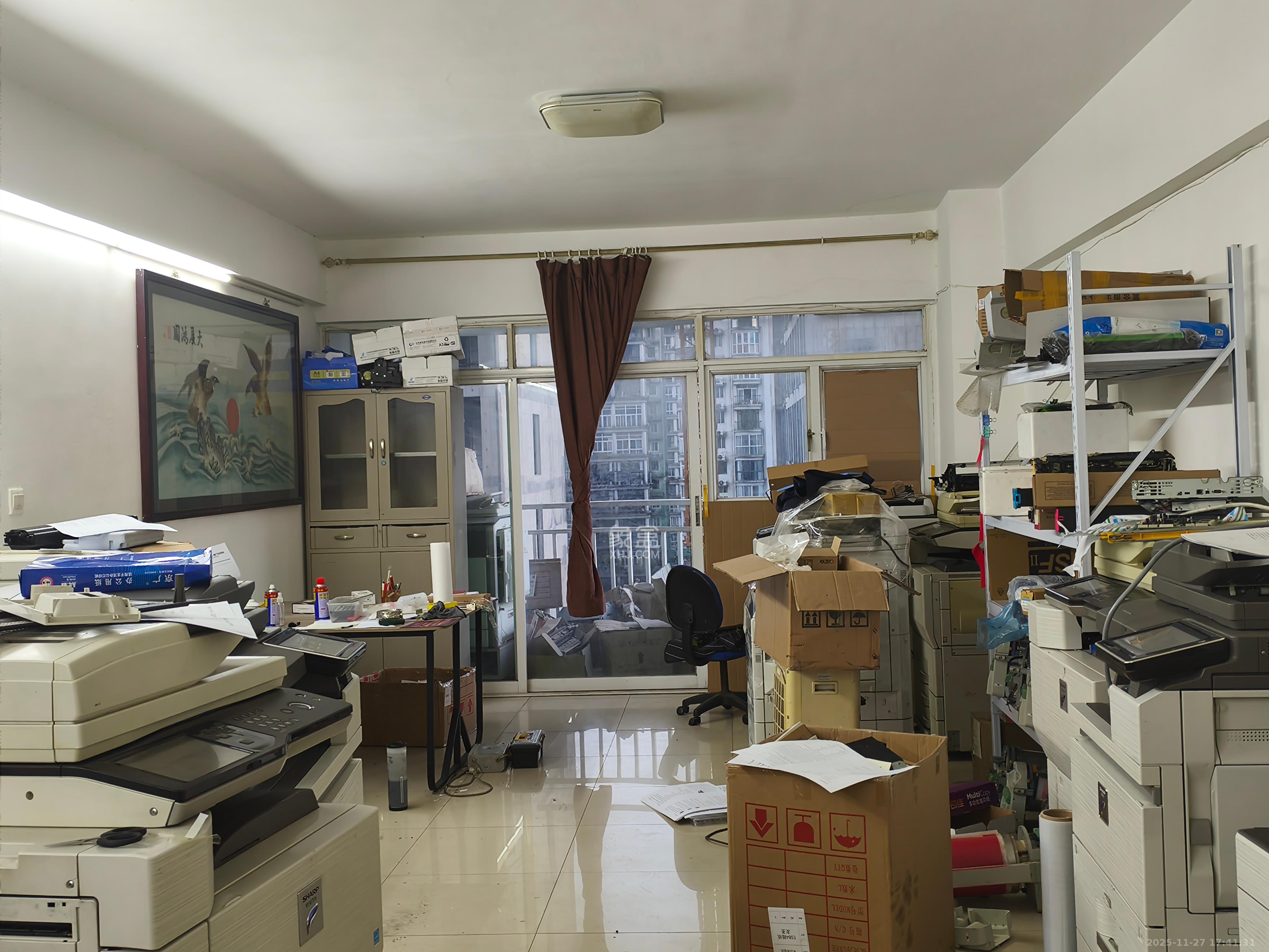 朝阳银座 1室1厅1卫 1800.0元/月 朝阳银座 1室1厅1卫 1800.0元/月室内图