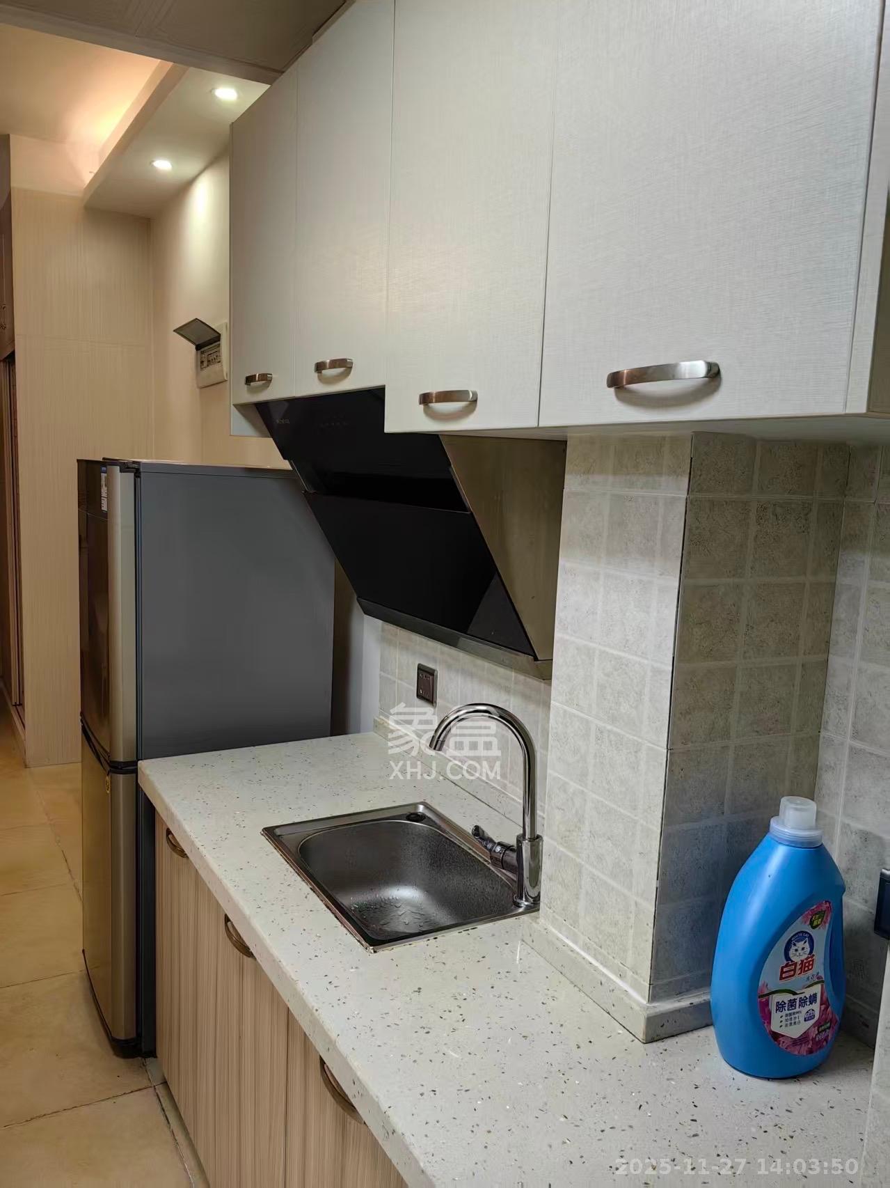 达美美立方  1室1厅1卫    1600.0元/月室内图